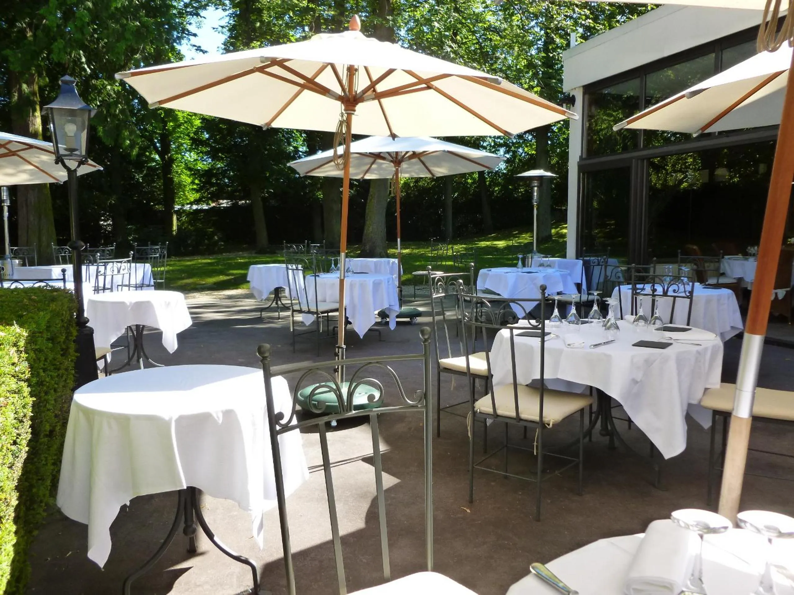 Balcony/Terrace in Hostellerie Du Royal Lieu