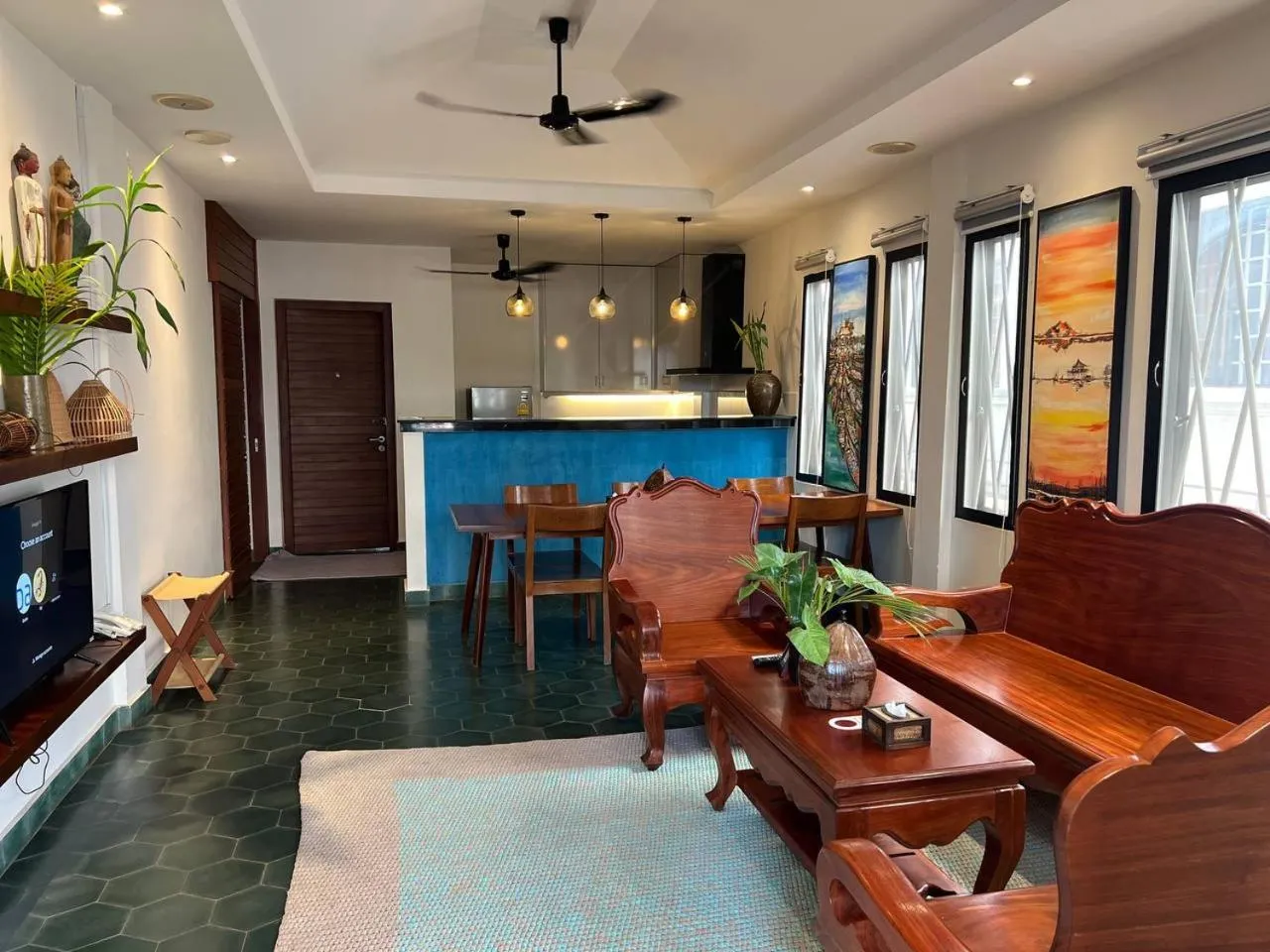 TV and multimedia in Baahu Villa