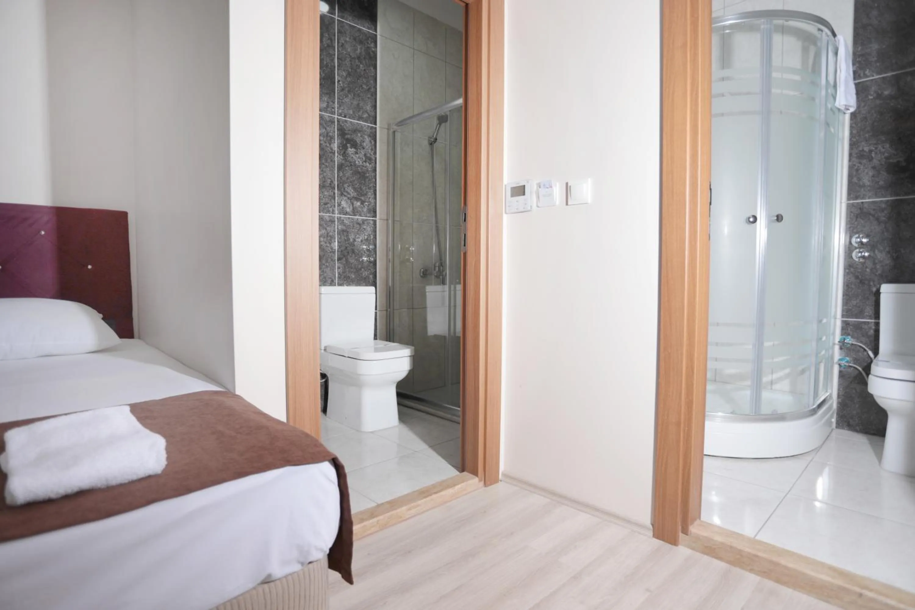 Bathroom, Bed in BEKSİTİ HOTEL