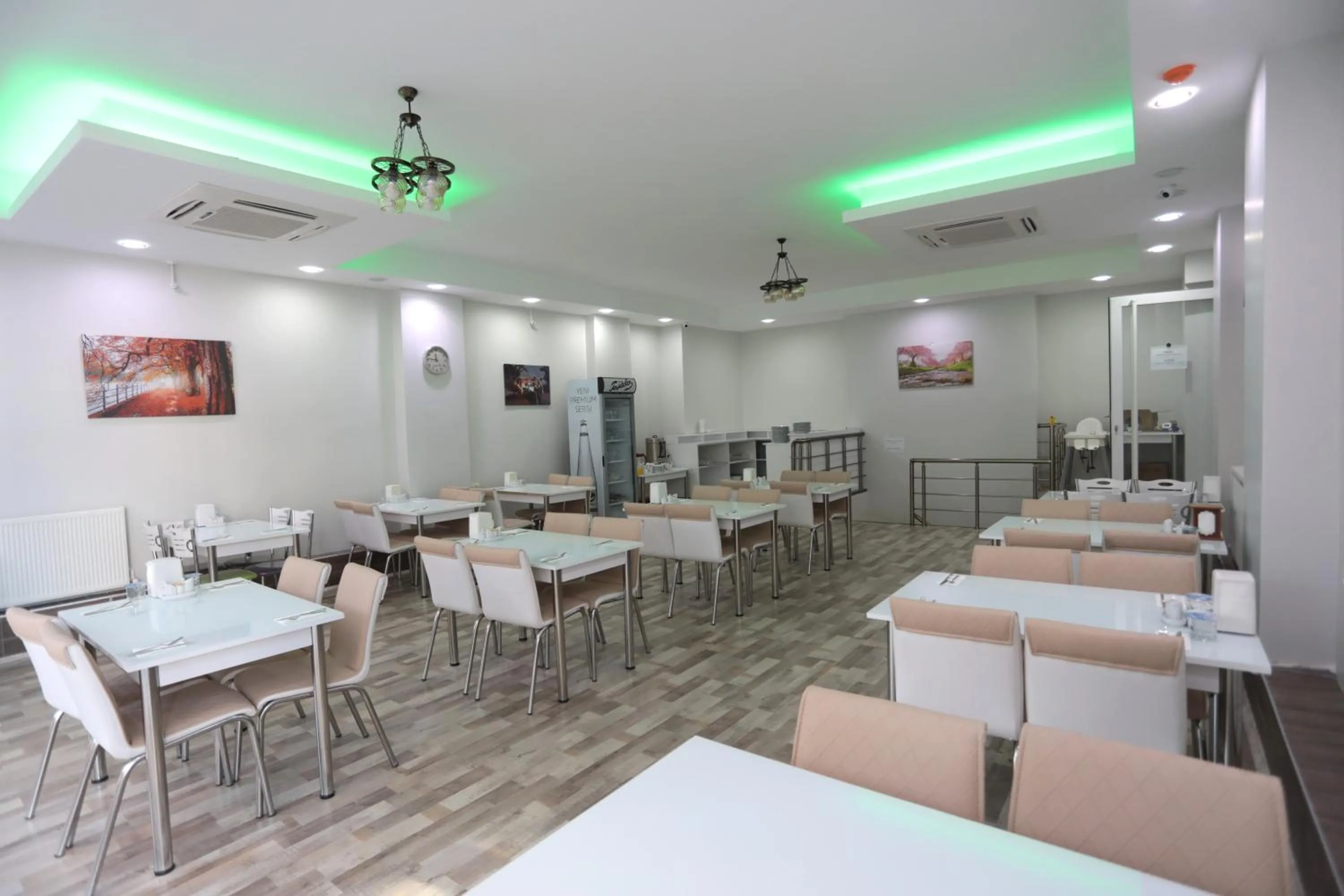 Restaurant/places to eat in BEKSİTİ HOTEL