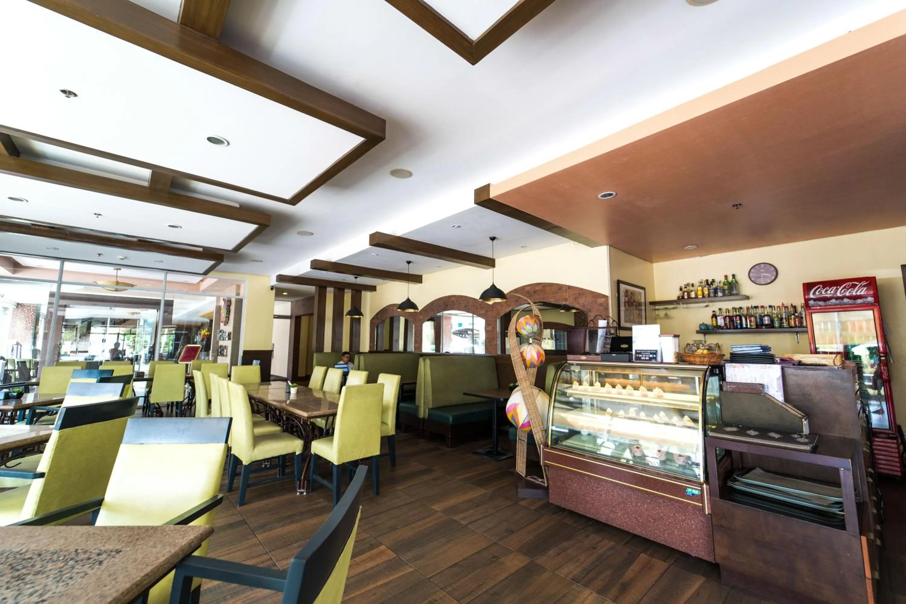 Restaurant/places to eat in MO2 Westown Hotel Iloilo