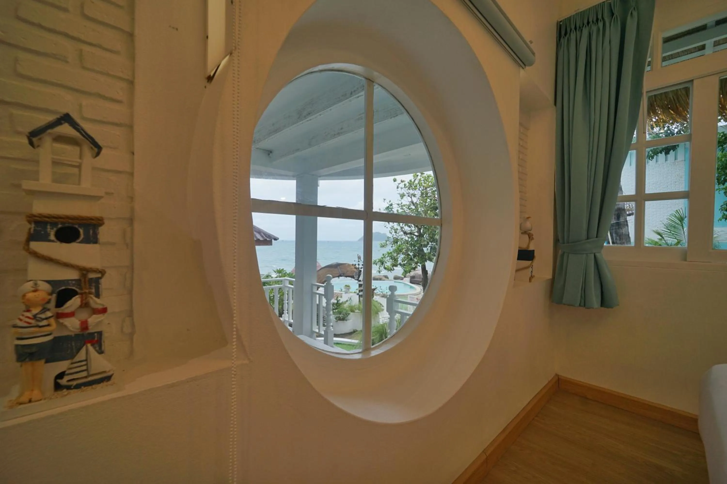 Sea view in DD Hut Koh Tao