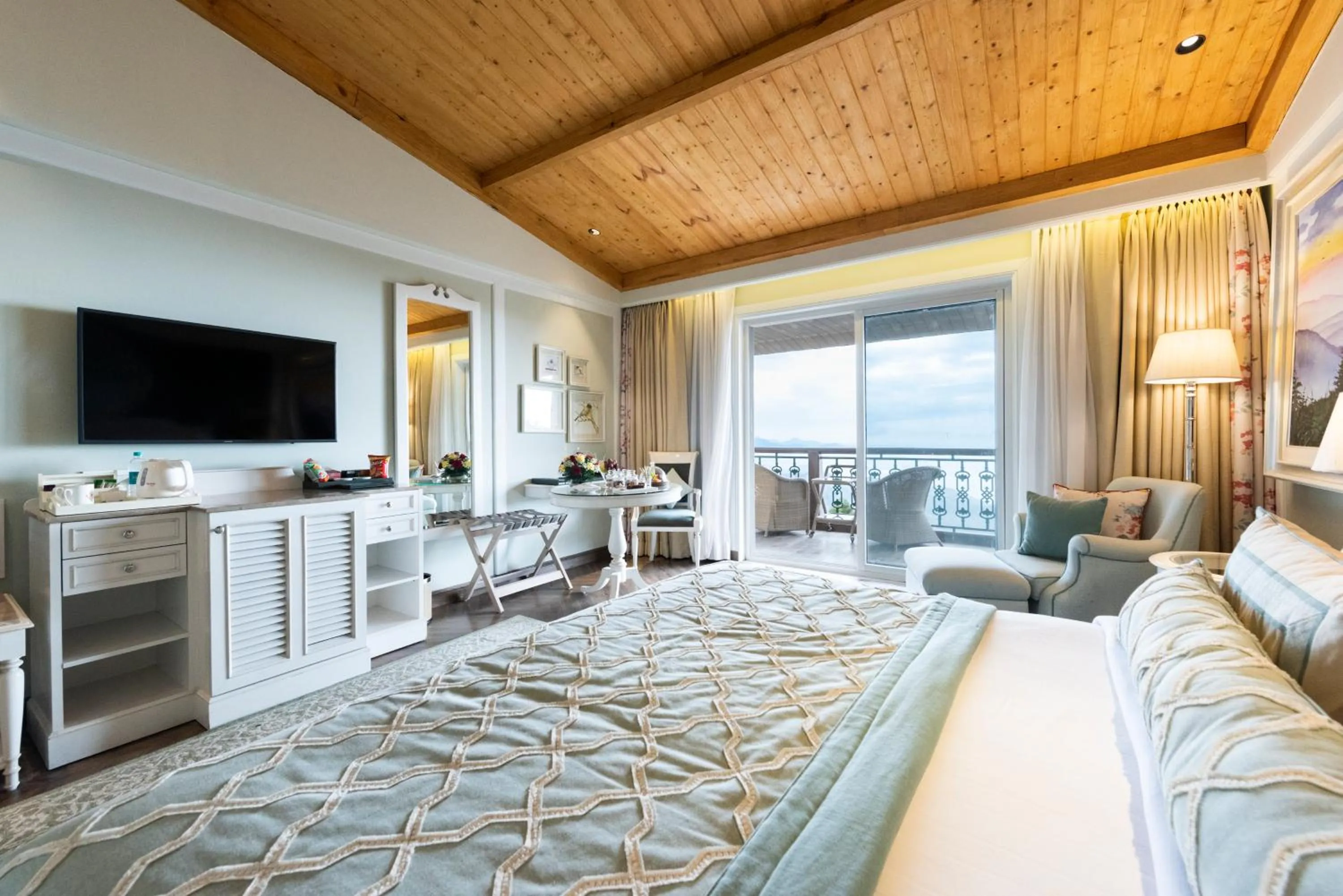 Bedroom in Welcomhotel by ITC Hotels, The Savoy, Mussoorie