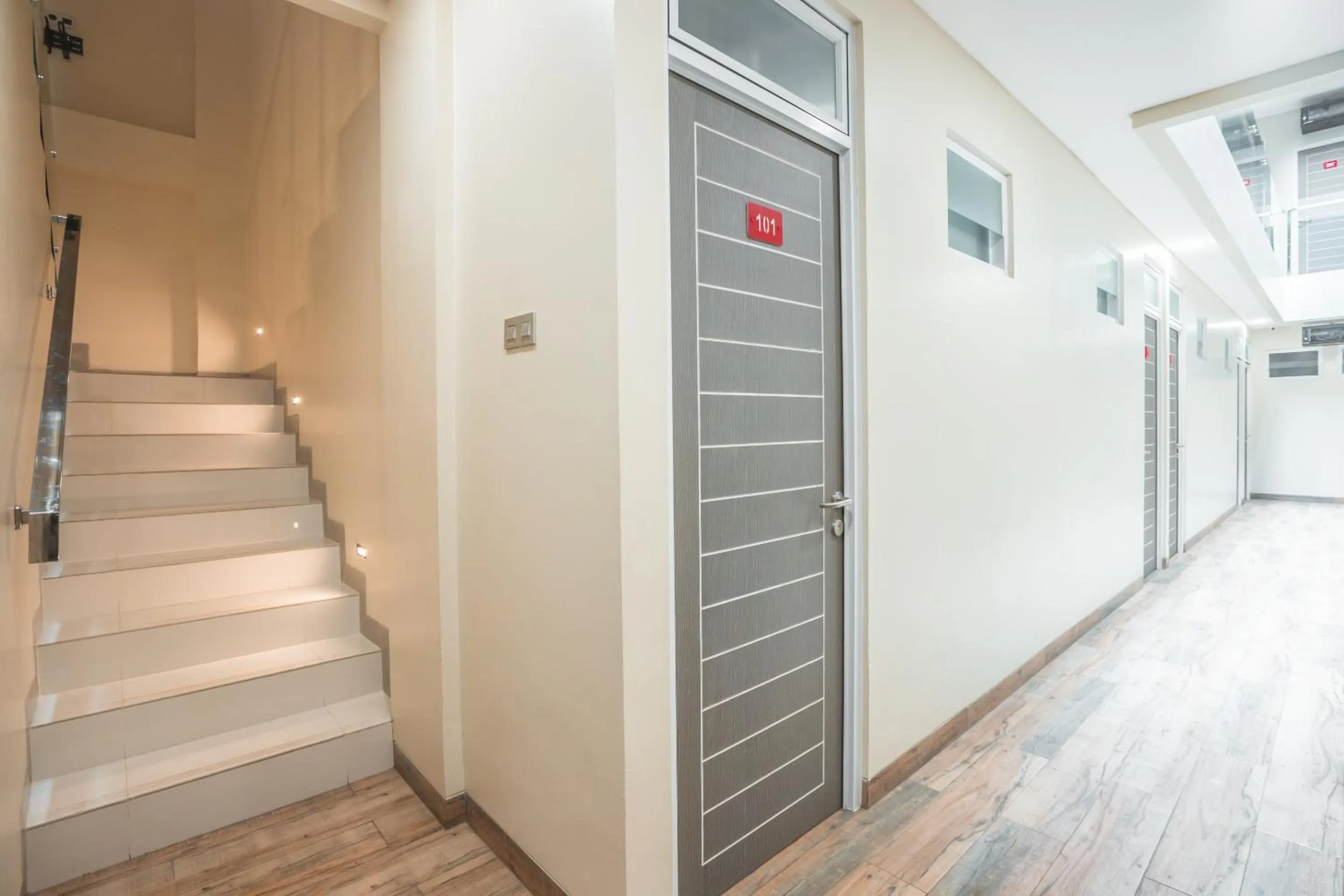 Floor plan in Super OYO 1487 Residence Khoe