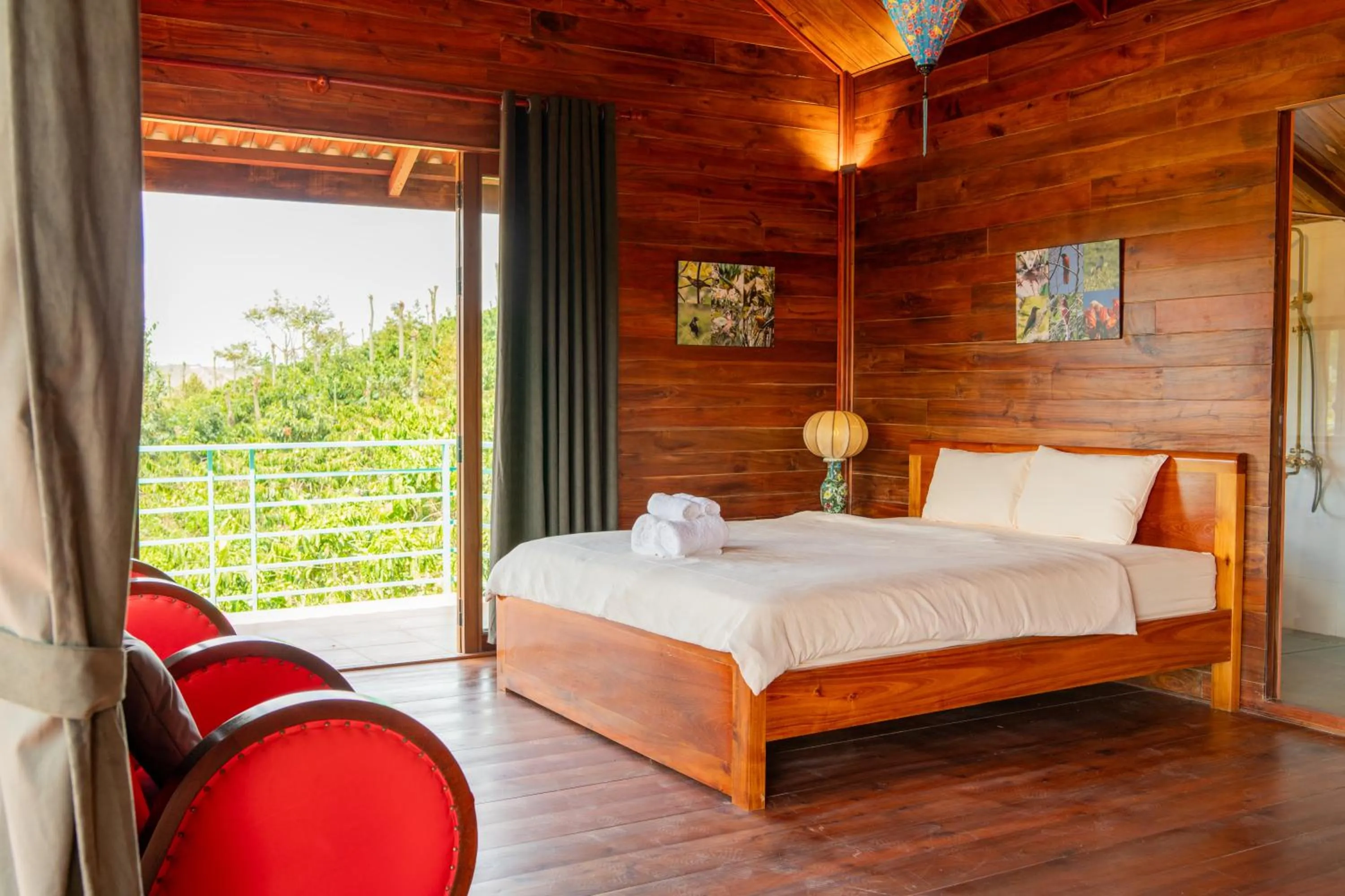 Bedroom, Bed in Ivory Falls Villa