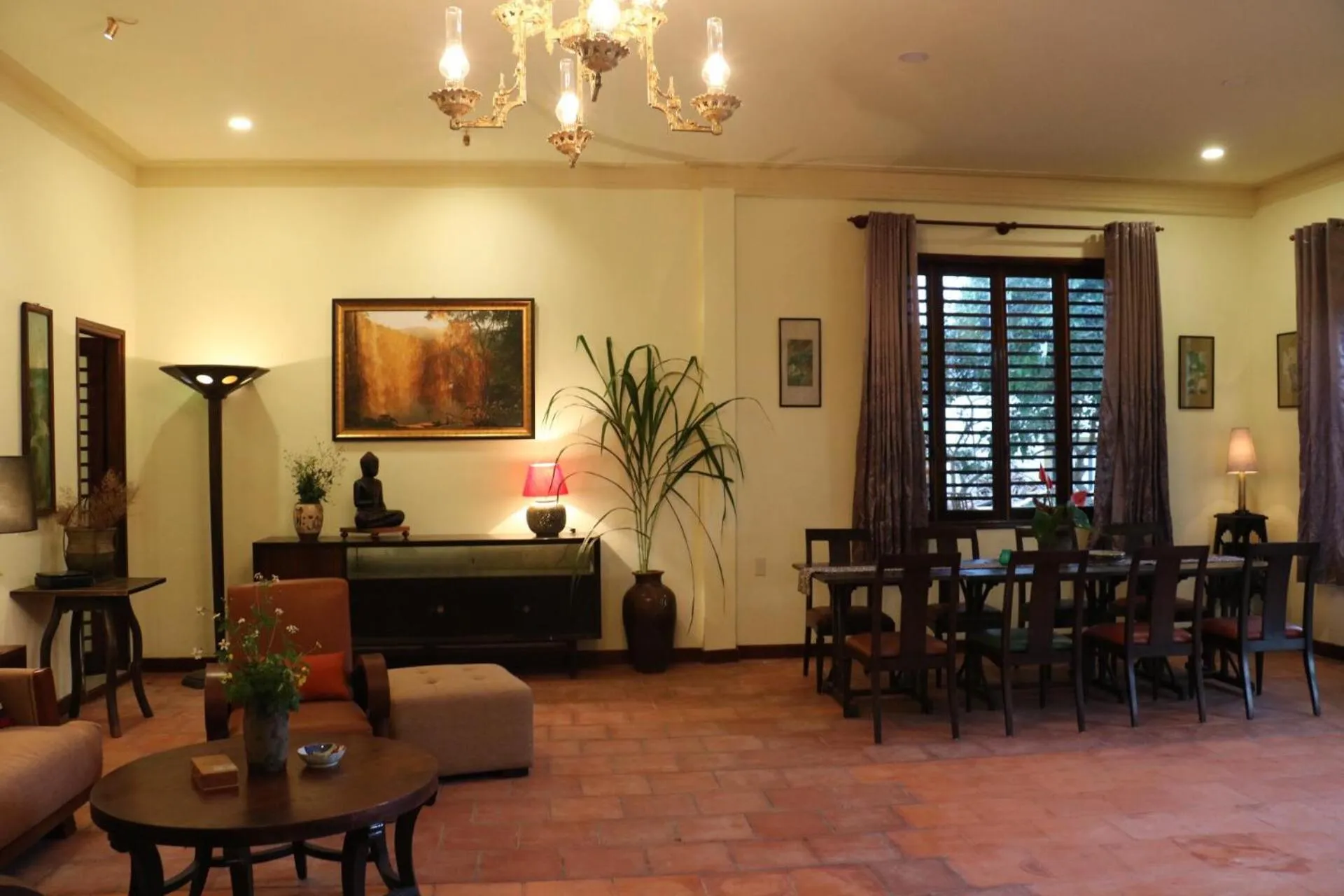 Living room in Ivory Falls Villa
