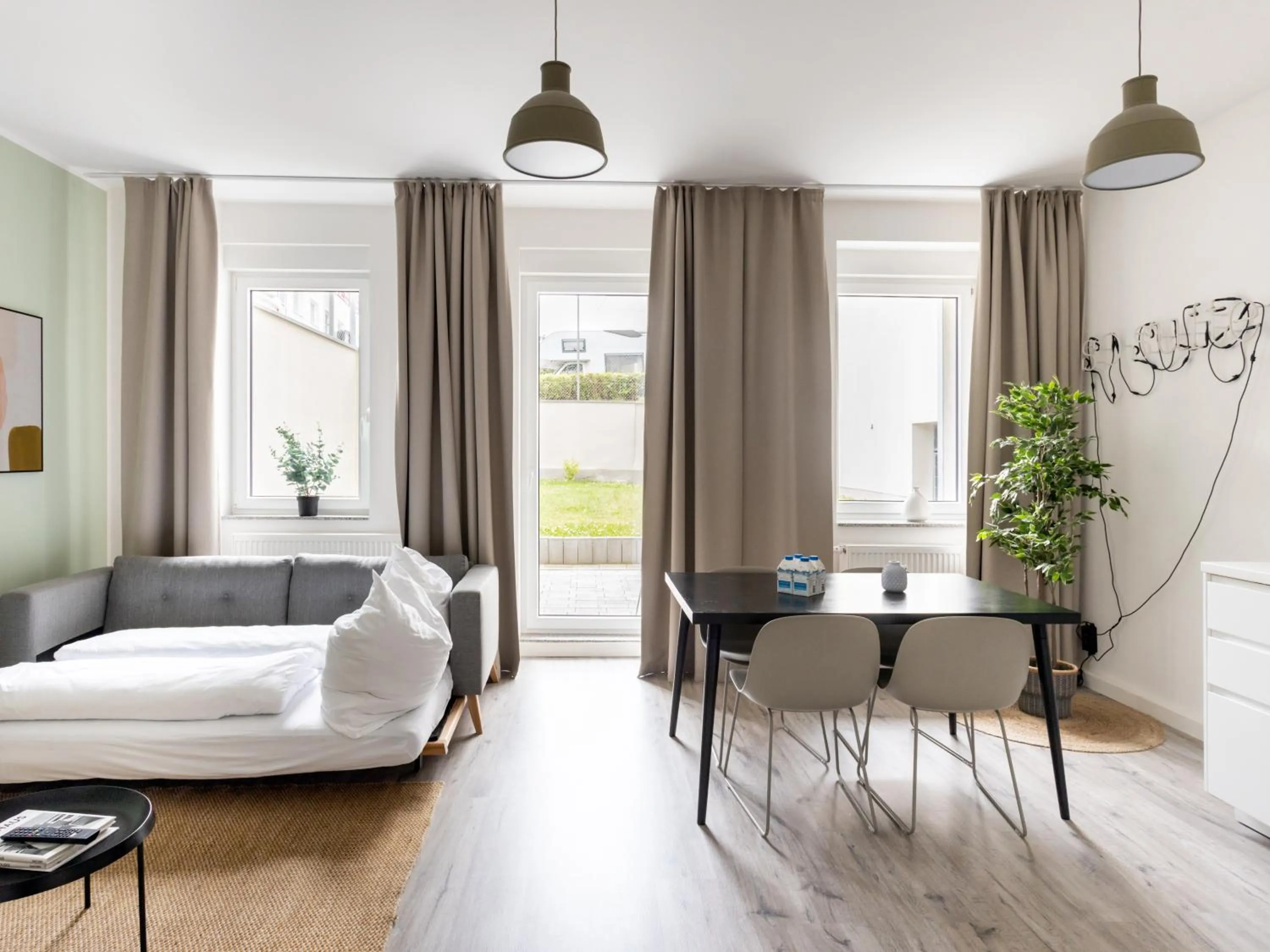 Living room in Limehome Chemnitz Hartmannstraße