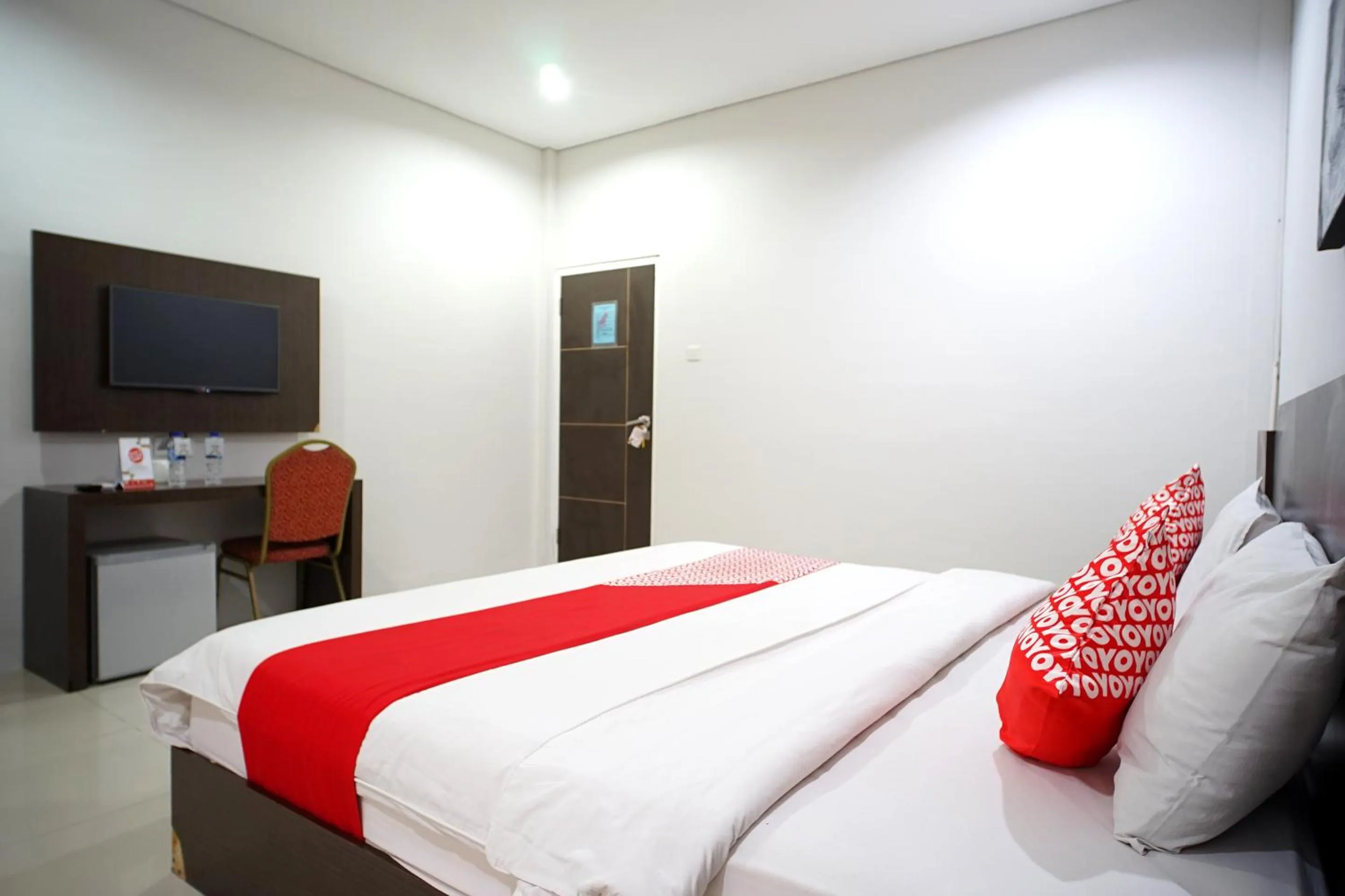 Bedroom, Bed in OYO 1477 Athar 88 Hotel