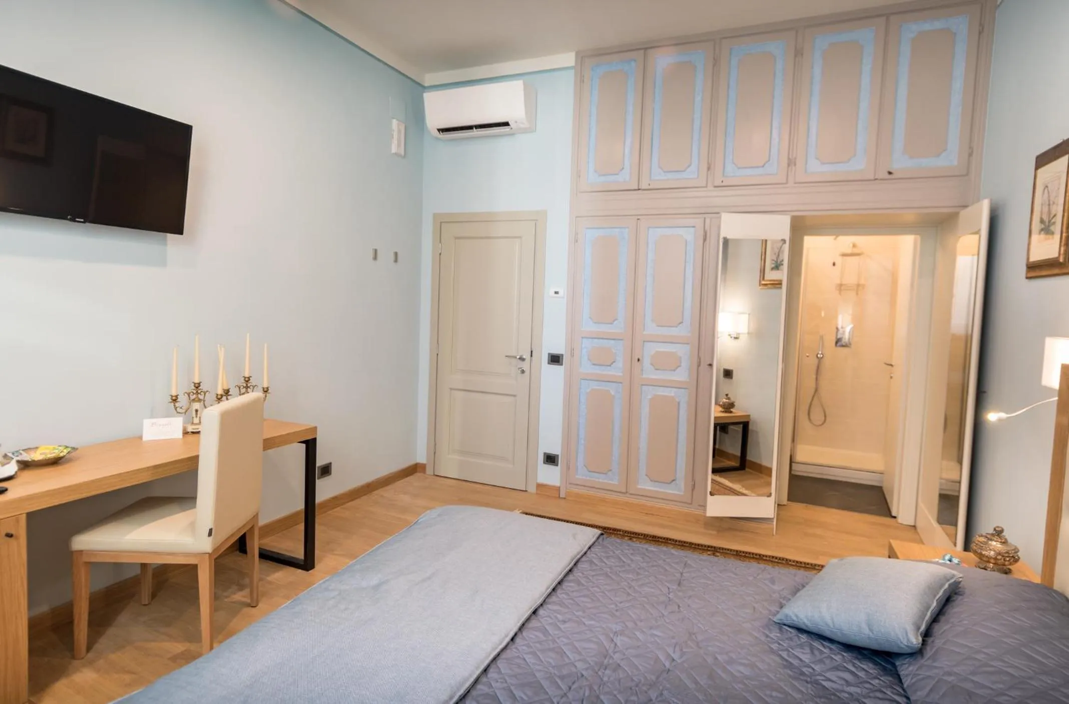 Bathroom, Bed in Brunelli B&B