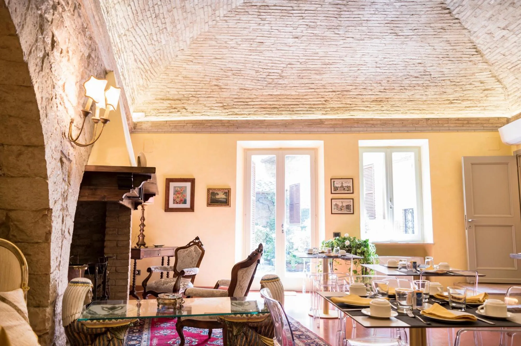 Restaurant/places to eat in Brunelli B&B
