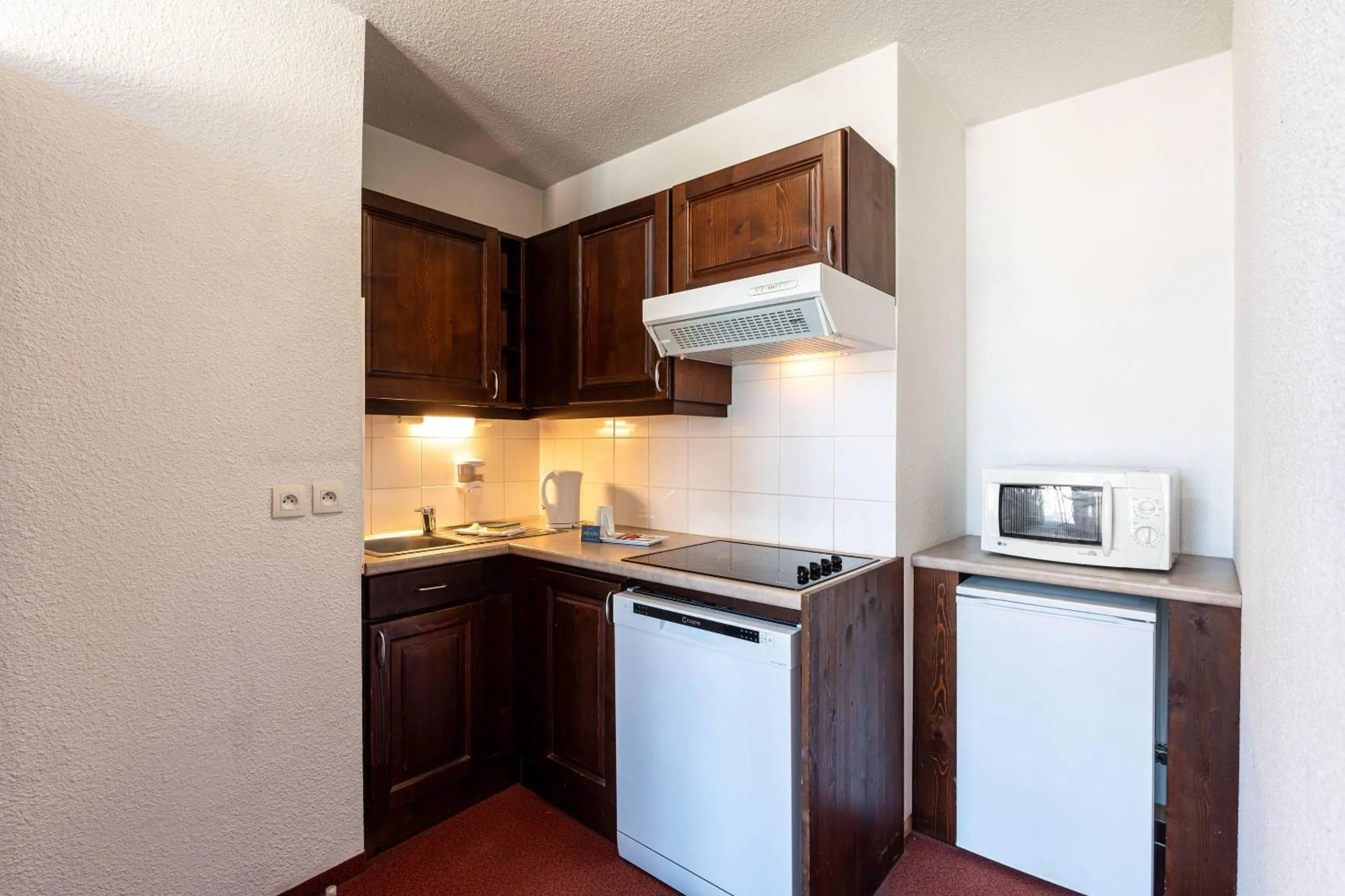 Bedroom in Zenitude Evian Les Terrasses du Lac, an Ascend Collection Hotel