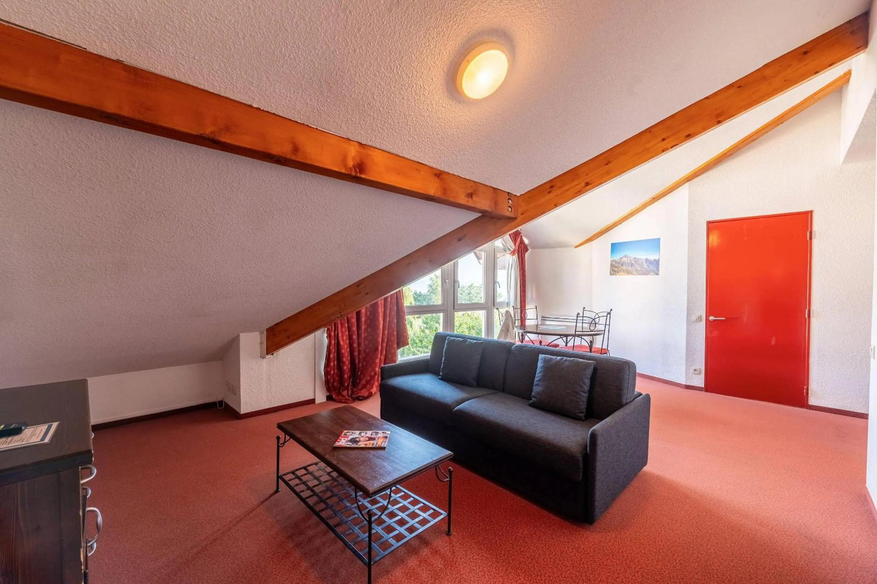 Bedroom in Zenitude Evian Les Terrasses du Lac, an Ascend Collection Hotel