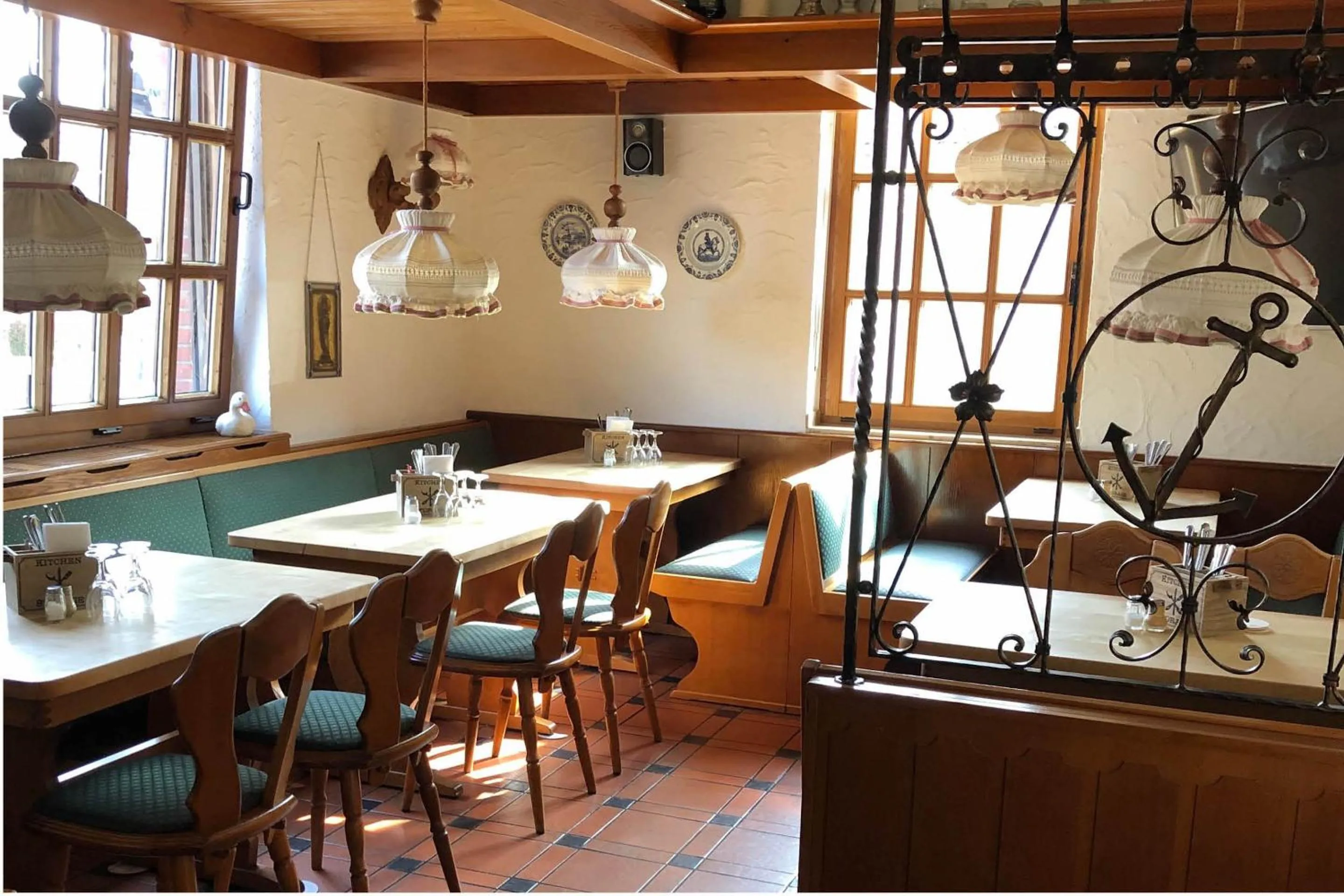 Restaurant/places to eat in Haus Schönewald