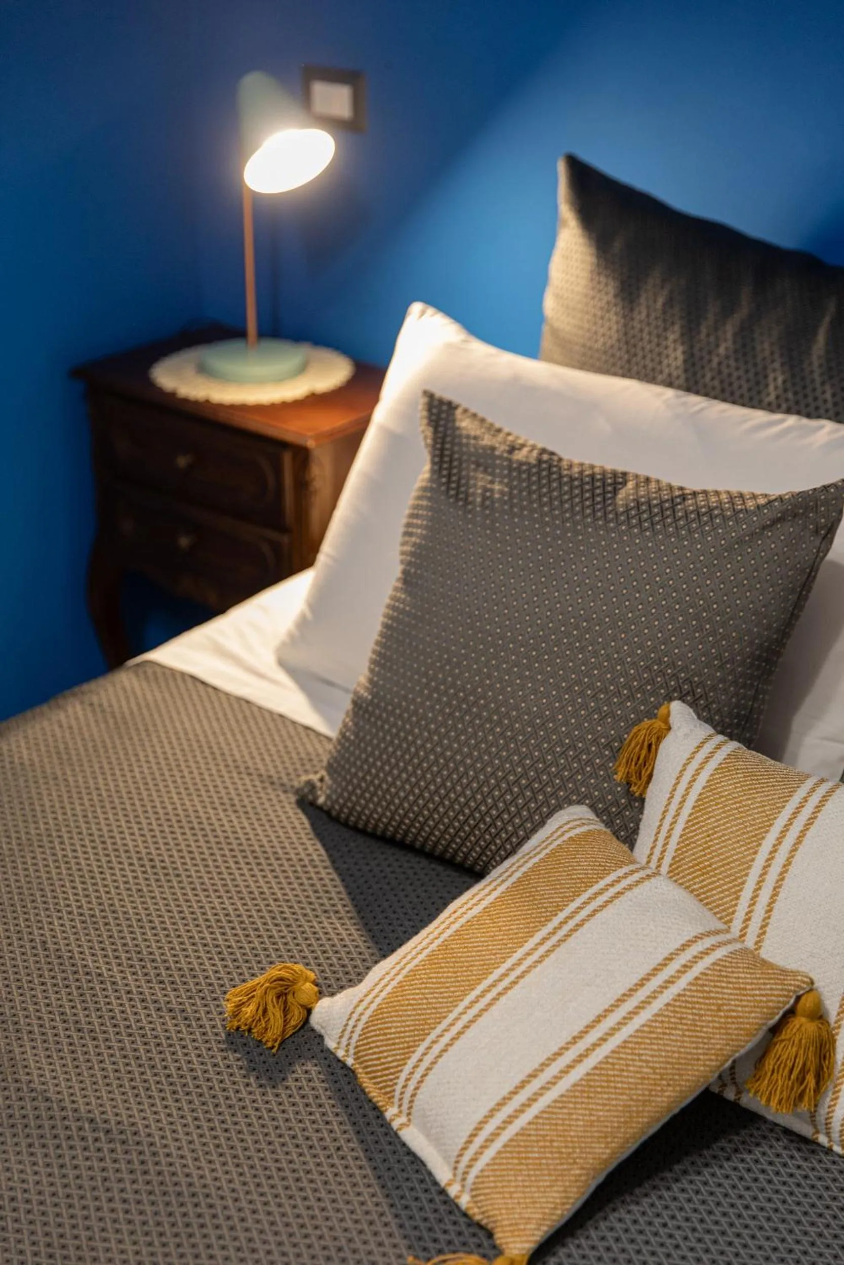 Bed in Miracolo al Duomo Smart Accomodations