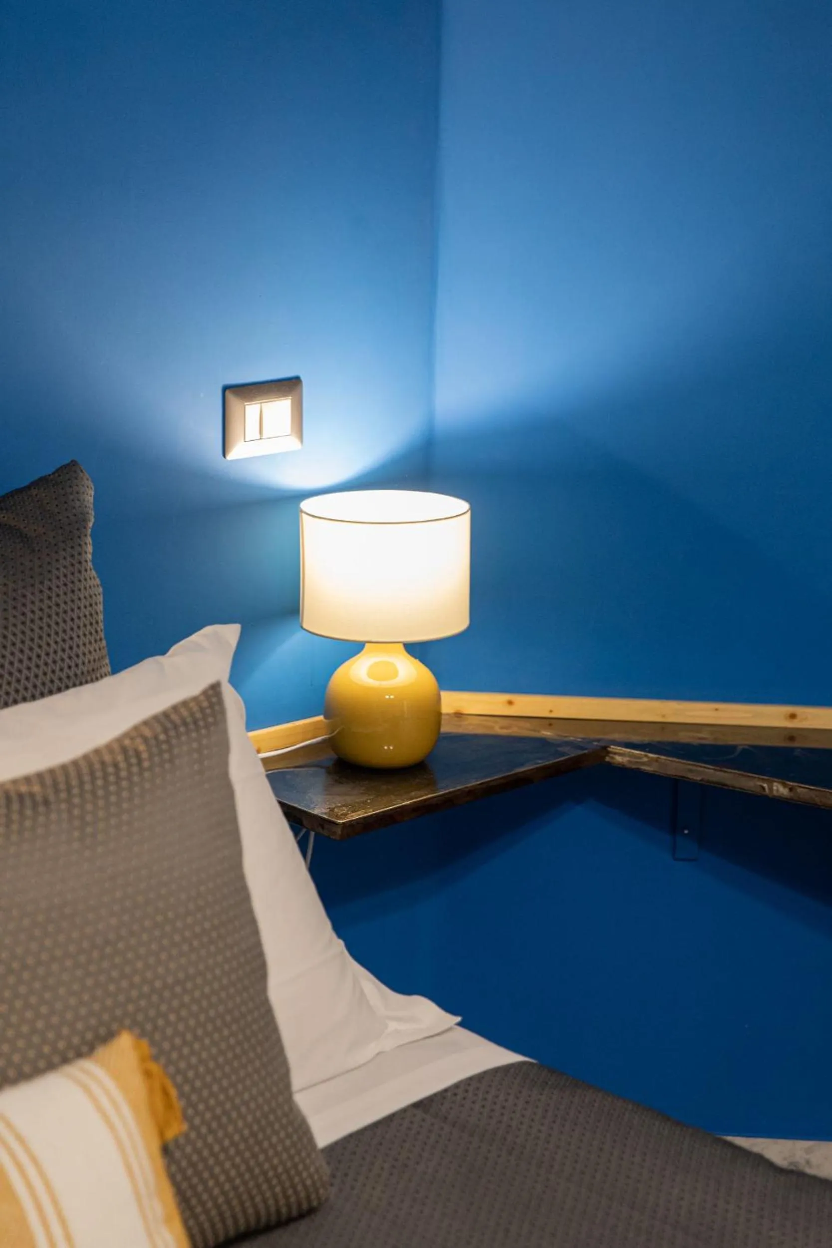 Bed in Miracolo al Duomo Smart Accomodations