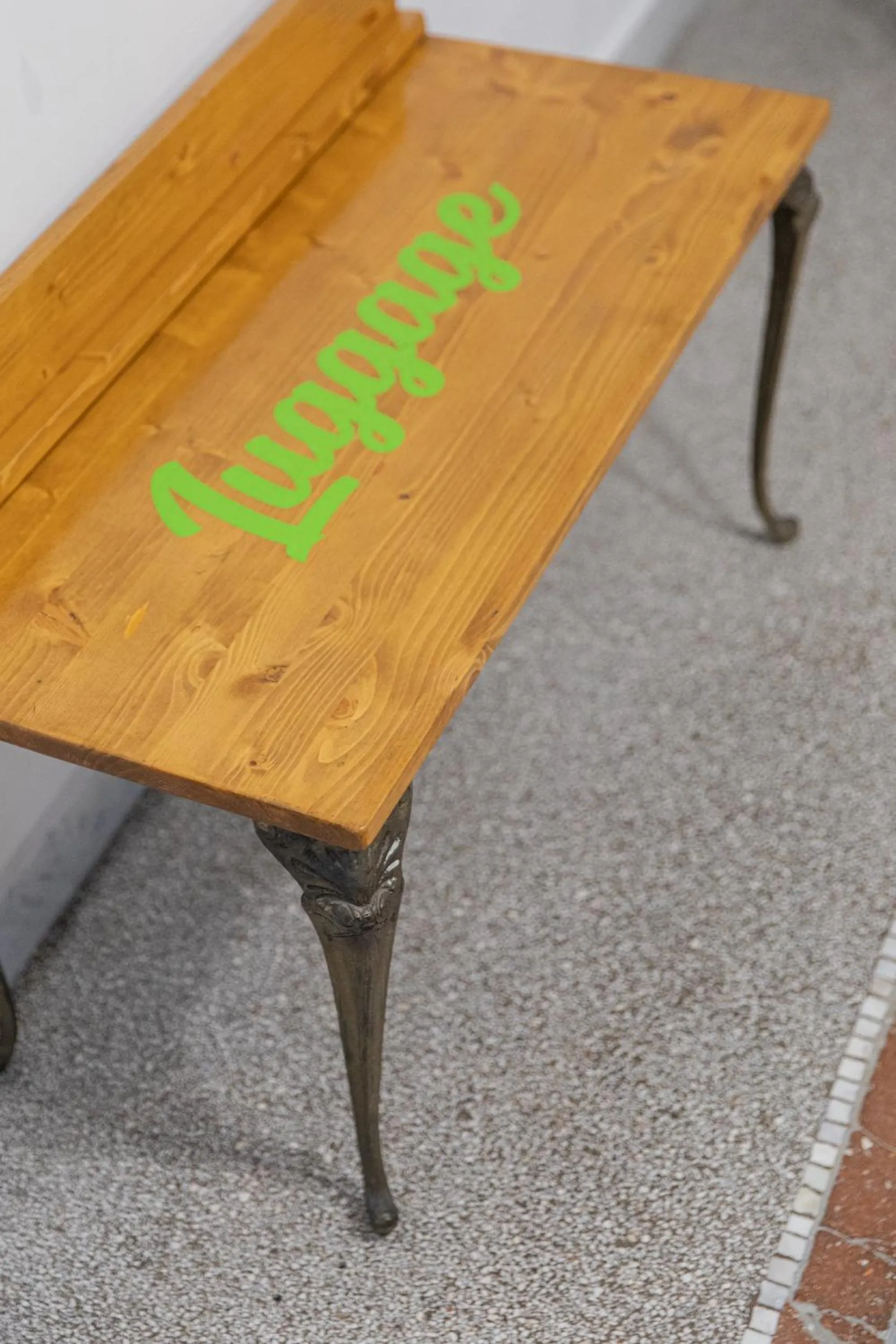 Text overlay in Miracolo al Duomo Smart Accomodations