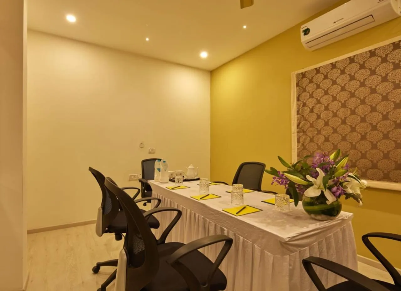 Regenta Inn Indiranagar by Royal Orchid Hotels