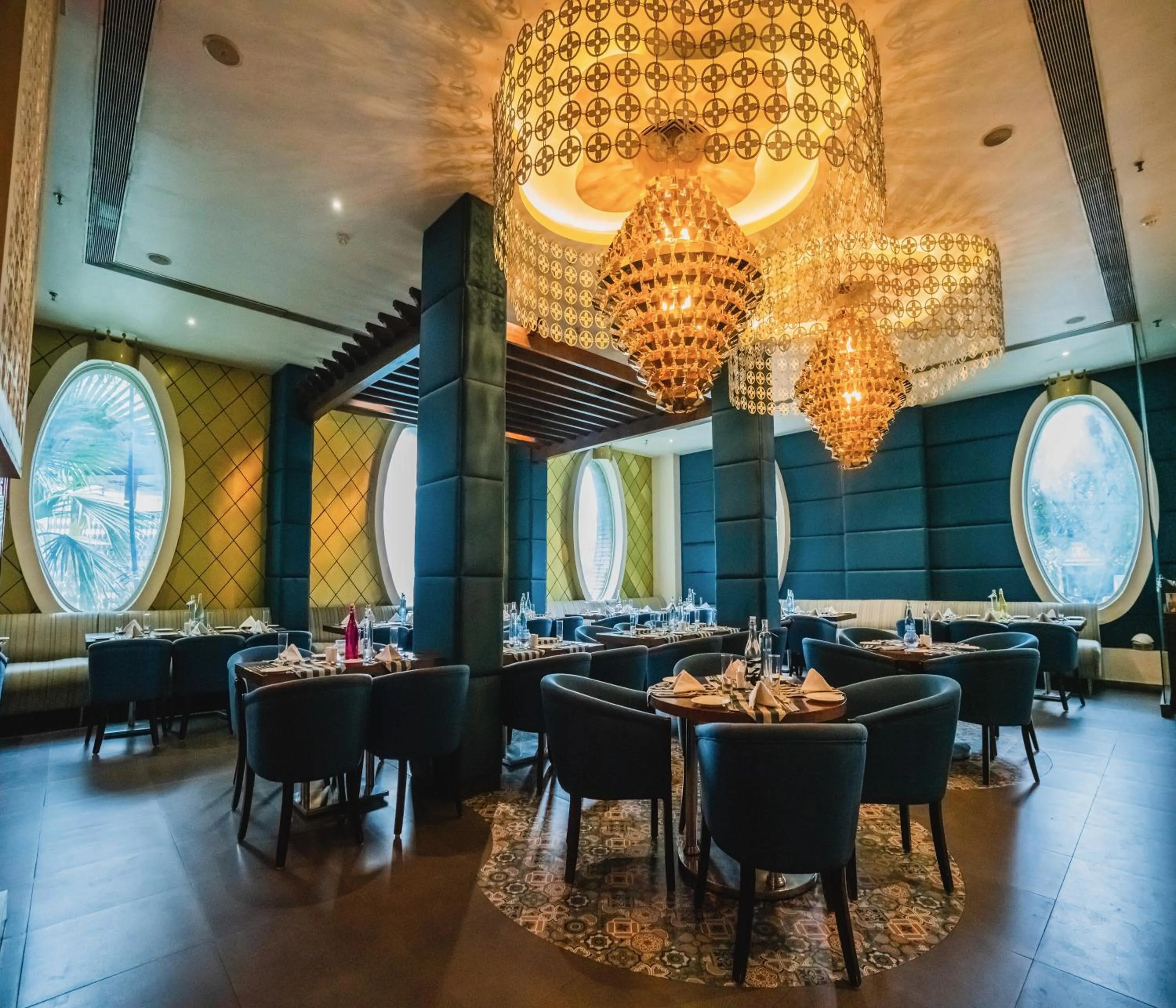 Restaurant/places to eat in Barsana Hotel & Resort Siliguri