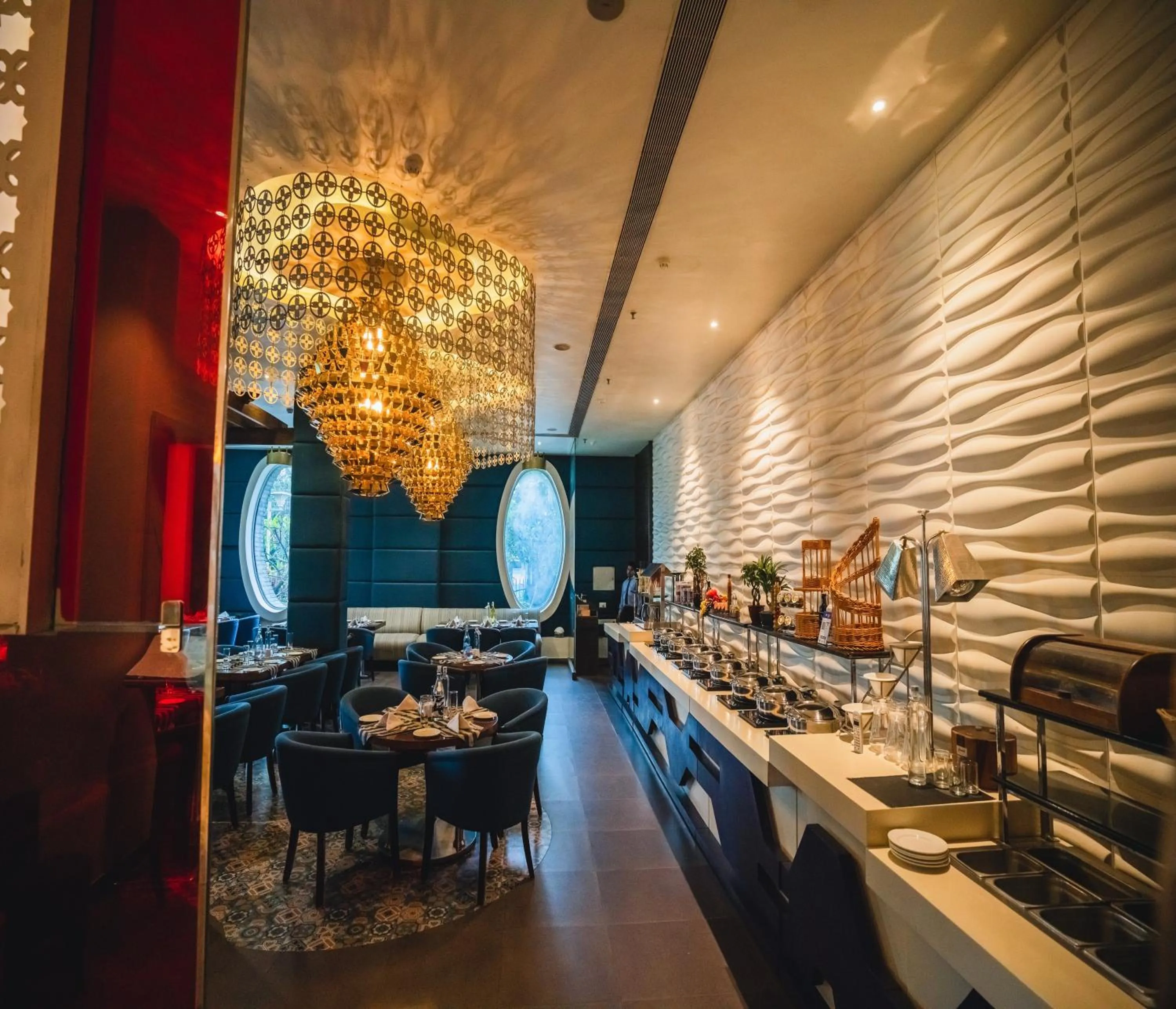 Restaurant/places to eat in Barsana Hotel & Resort Siliguri