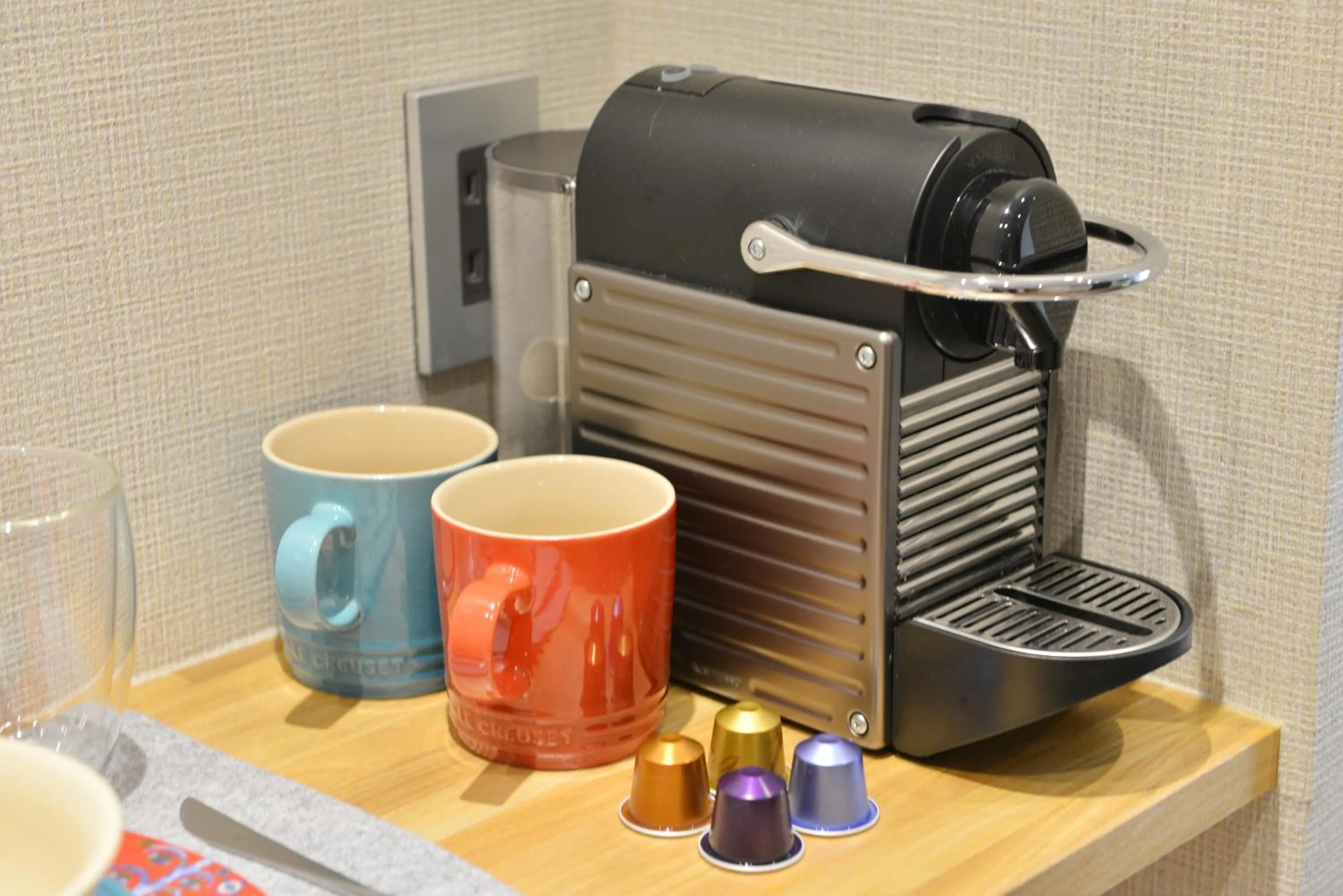 Coffee/tea facilities in Real Life Meguro River