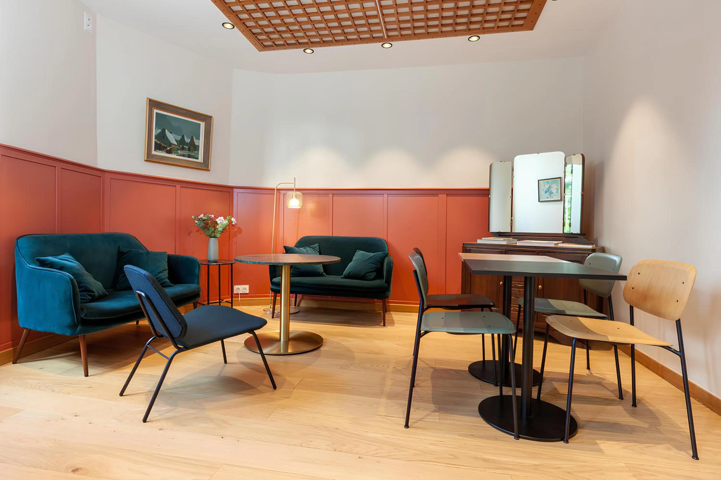 Living room in Grand Hotel de la Gare, Angers
