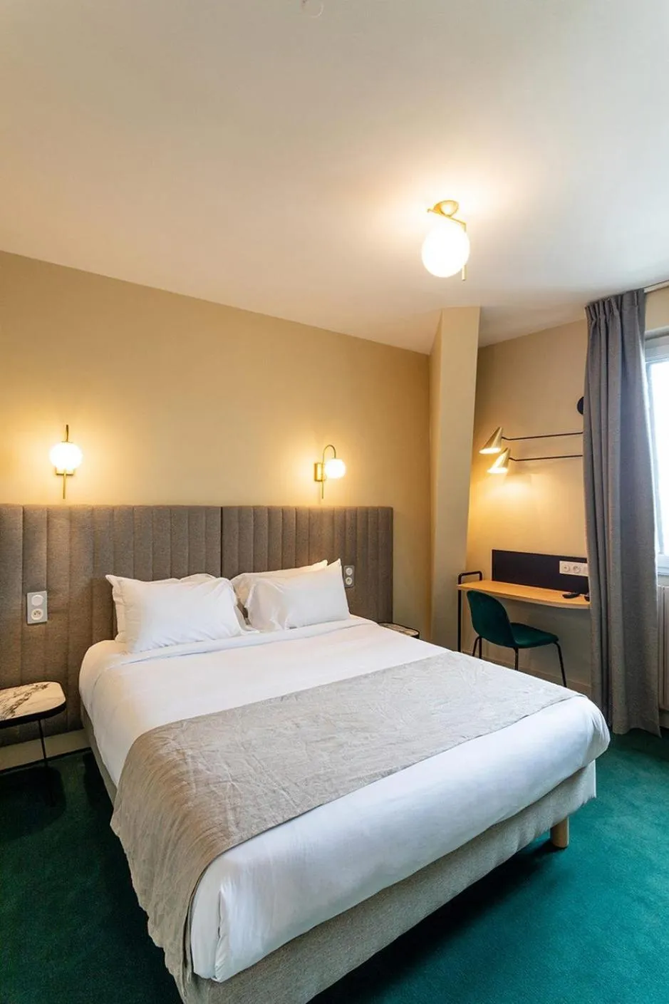 Club Double Room - single occupancy in Grand Hotel de la Gare, Angers