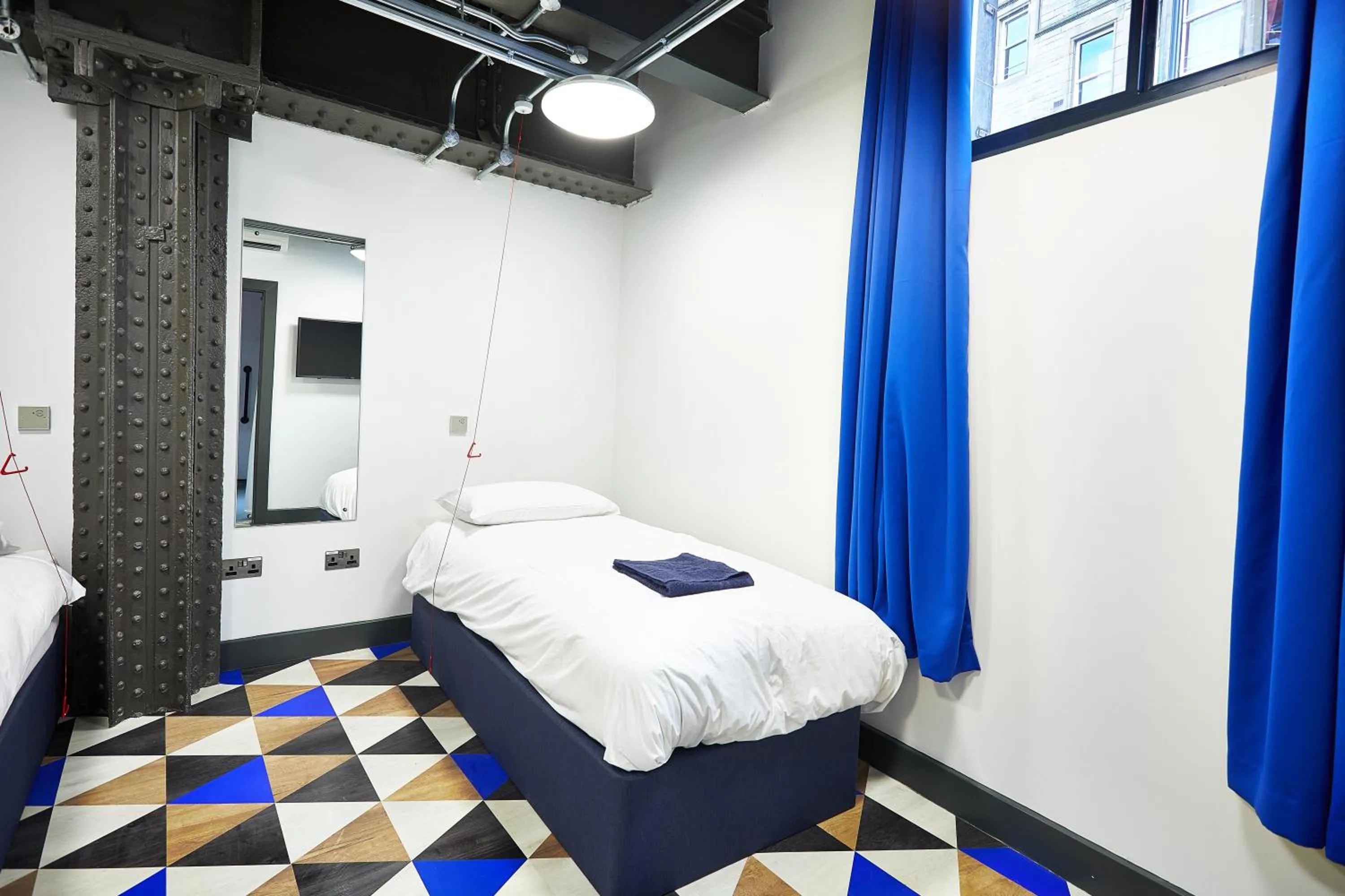 Bed in St Christopher's Inn Edinburgh - Old Town