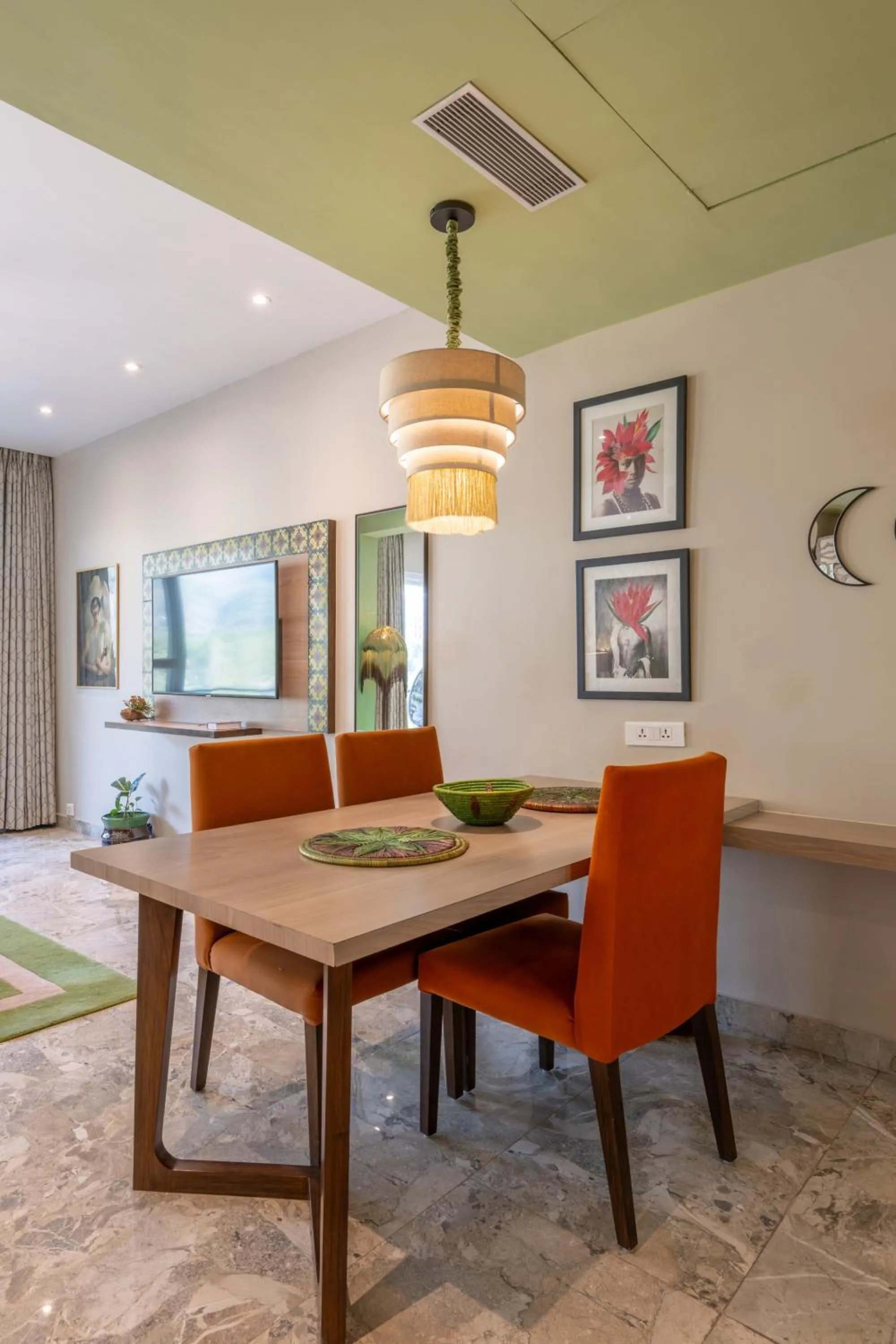 Living room in Antalya By Divine Ganga Cottage