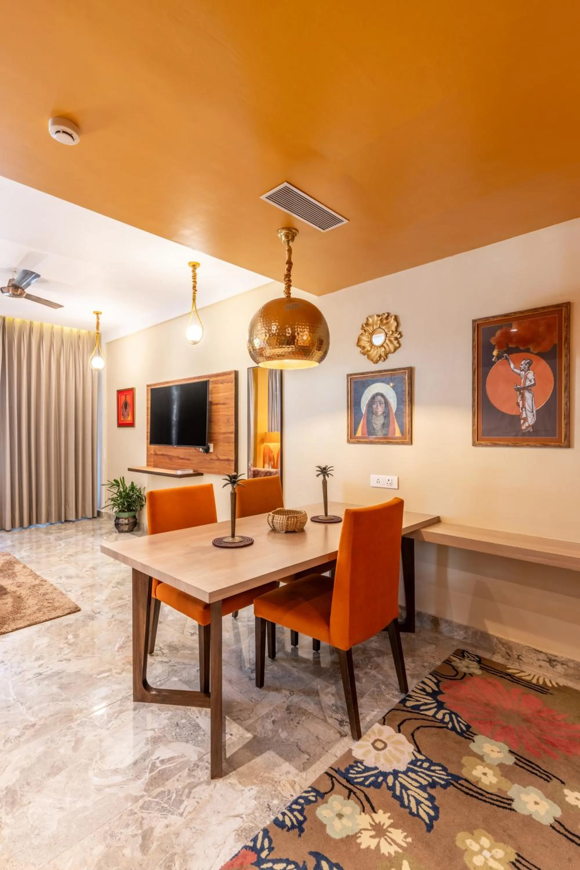 Living room in Antalya By Divine Ganga Cottage