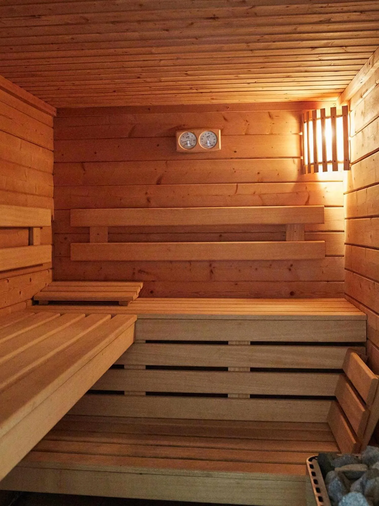 Sauna in Les Prés D'ondine