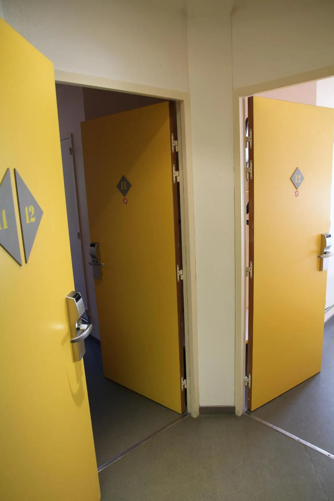 Bedroom in Europe Hôtel