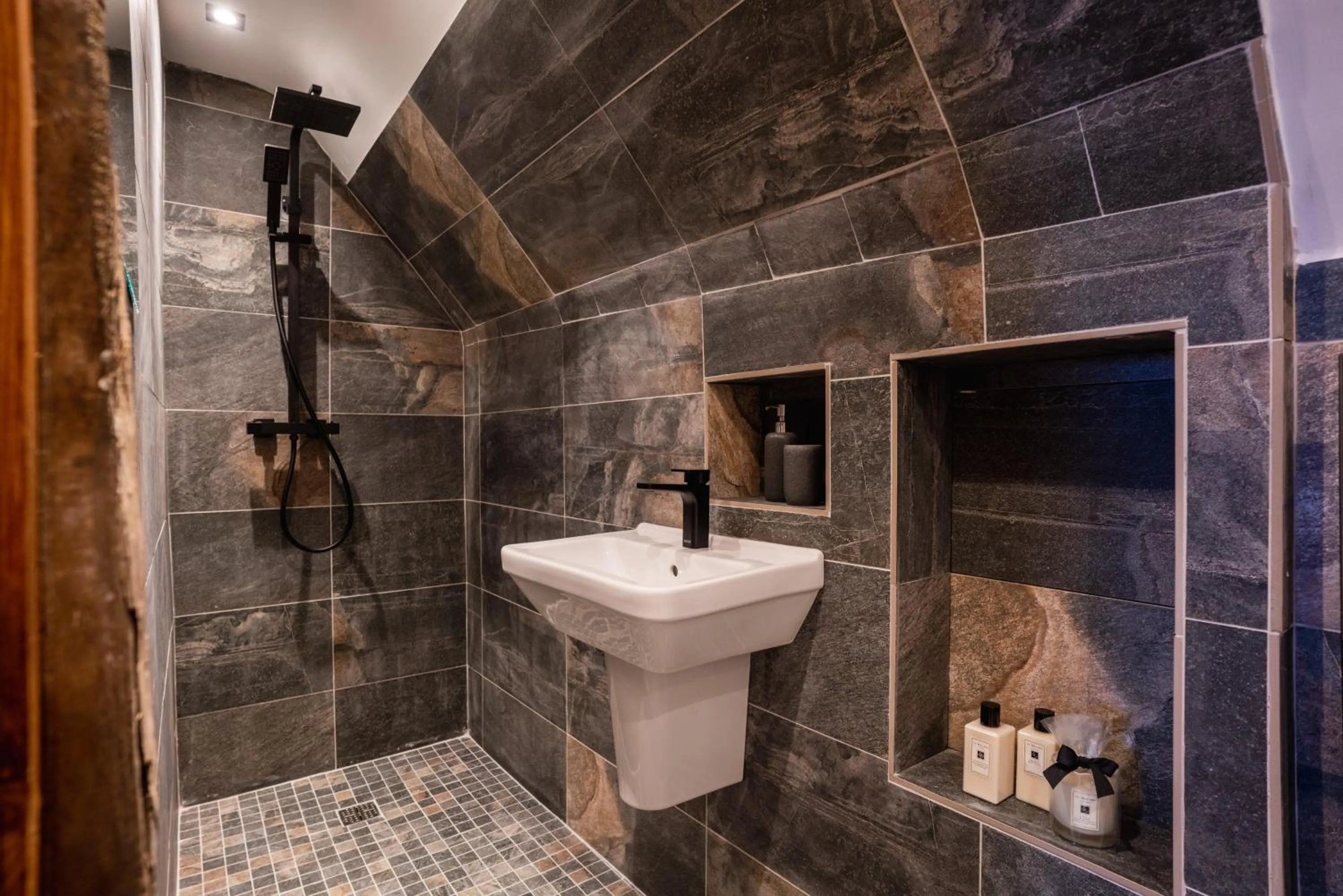 Bathroom in Old Infirmary