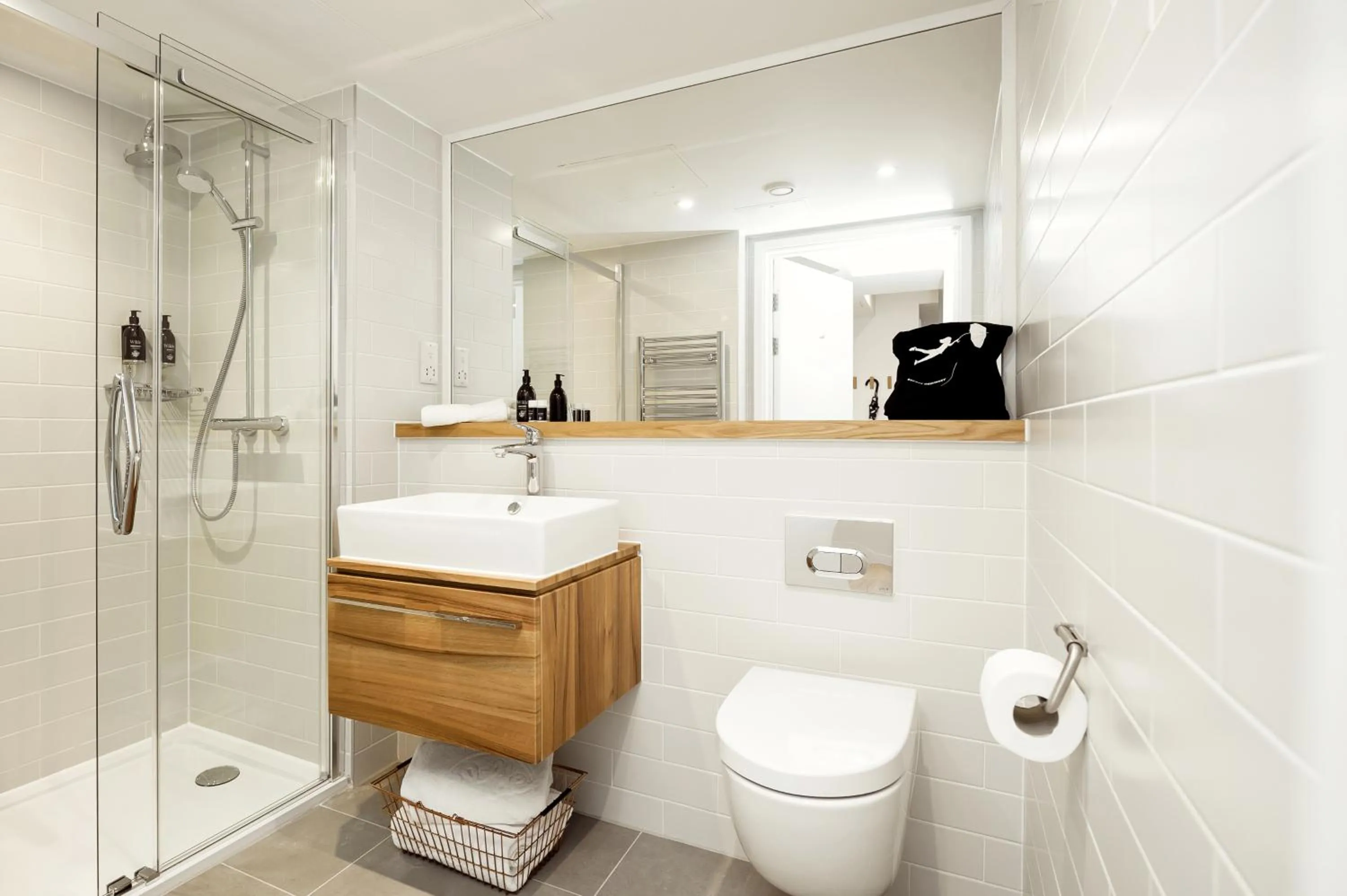 Shower in Wilde Aparthotels Edinburgh Grassmarket