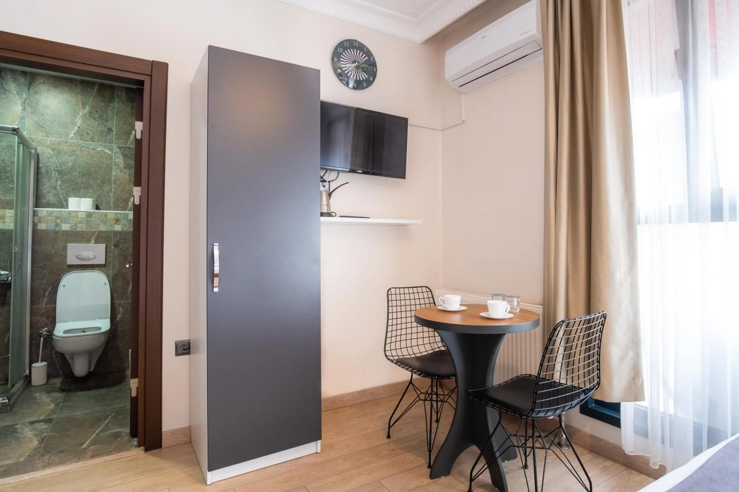 Seating area in Campus Boutique Hotel