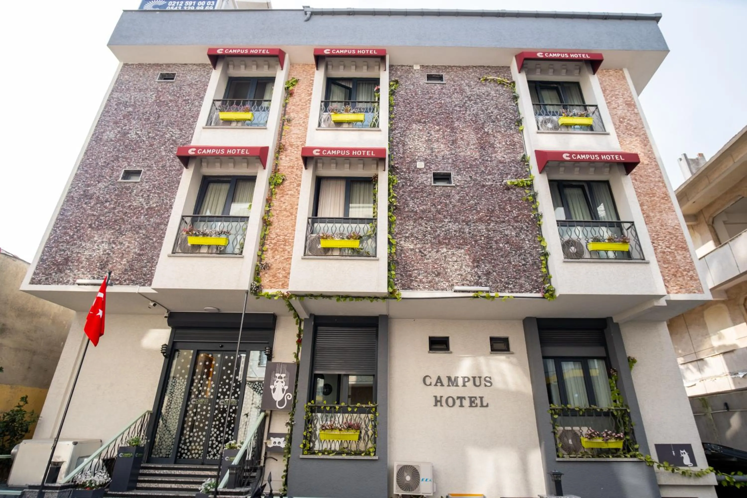 Property building in Campus Boutique Hotel