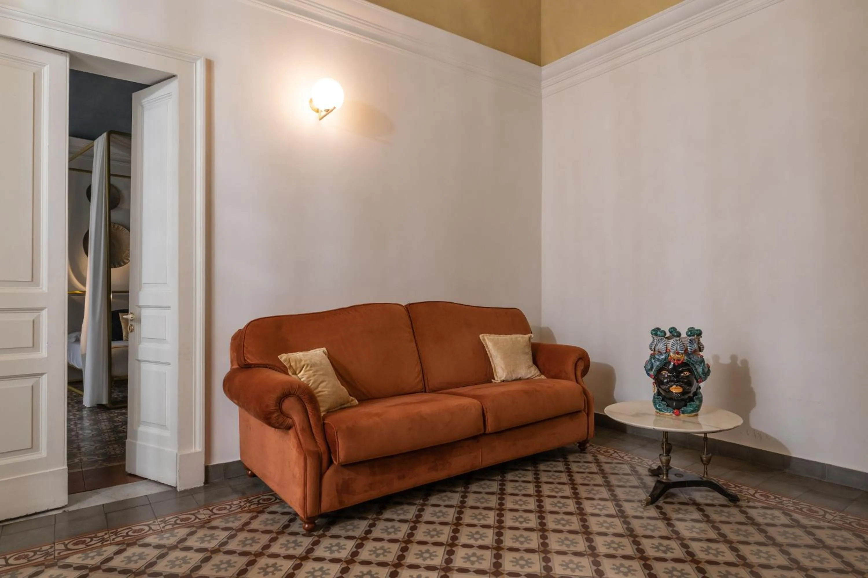 Scene Suites Apartments