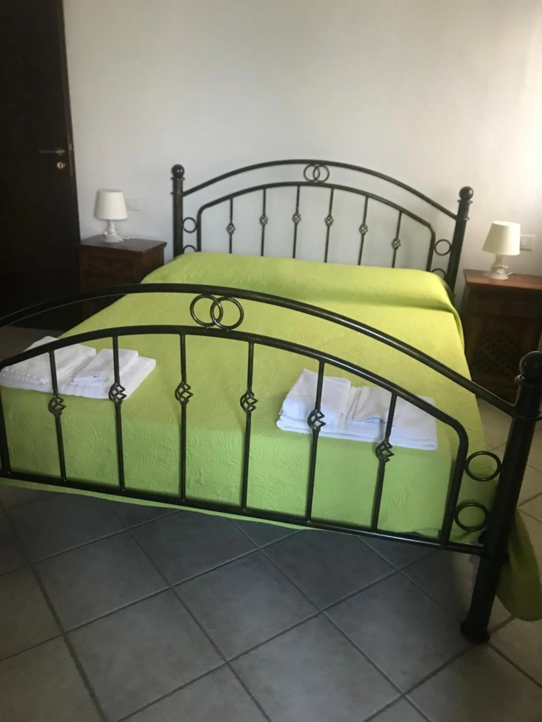 Bed in Affittacamere Peonia