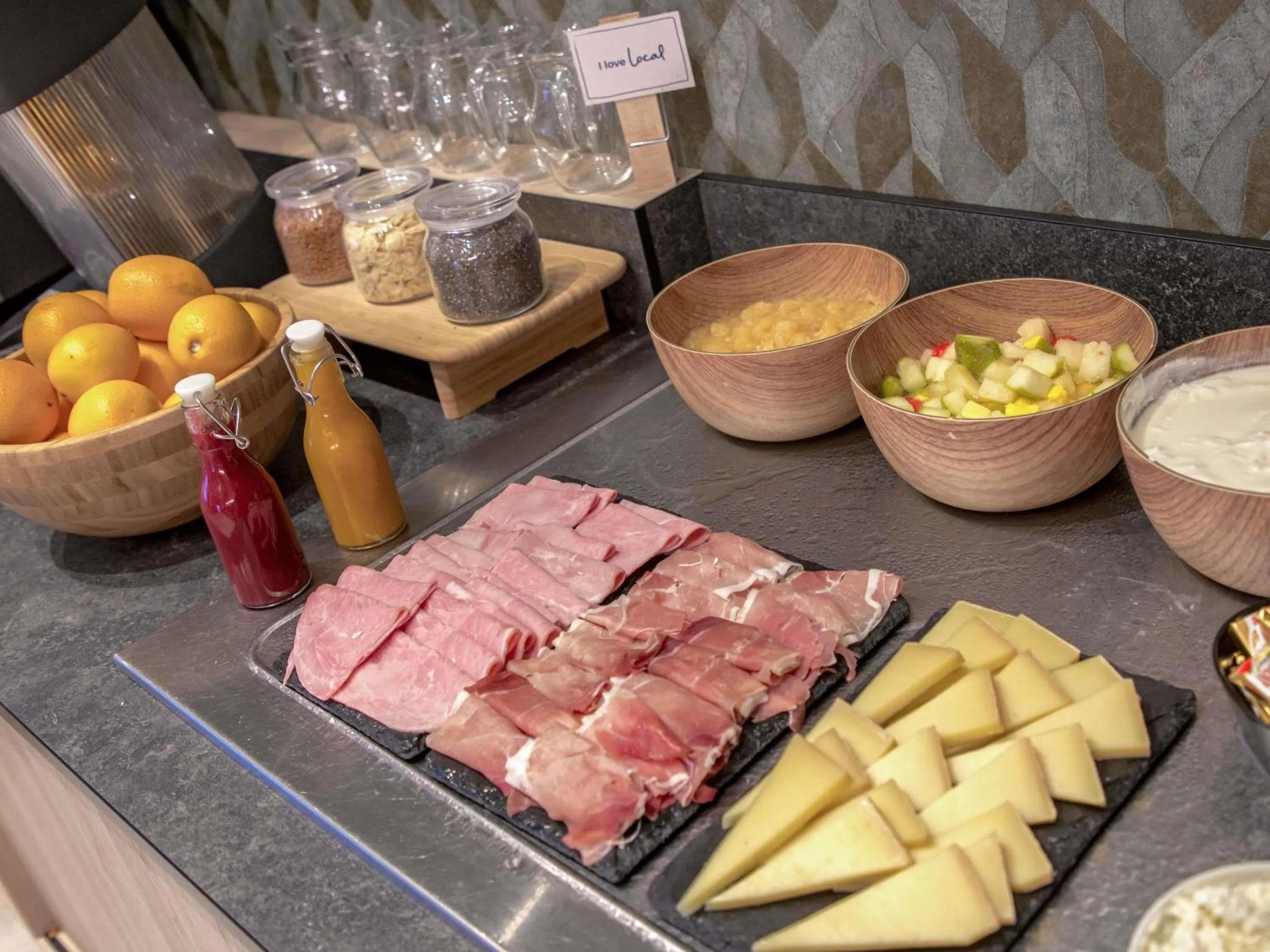 Breakfast in ibis Styles Cannes Le Cannet