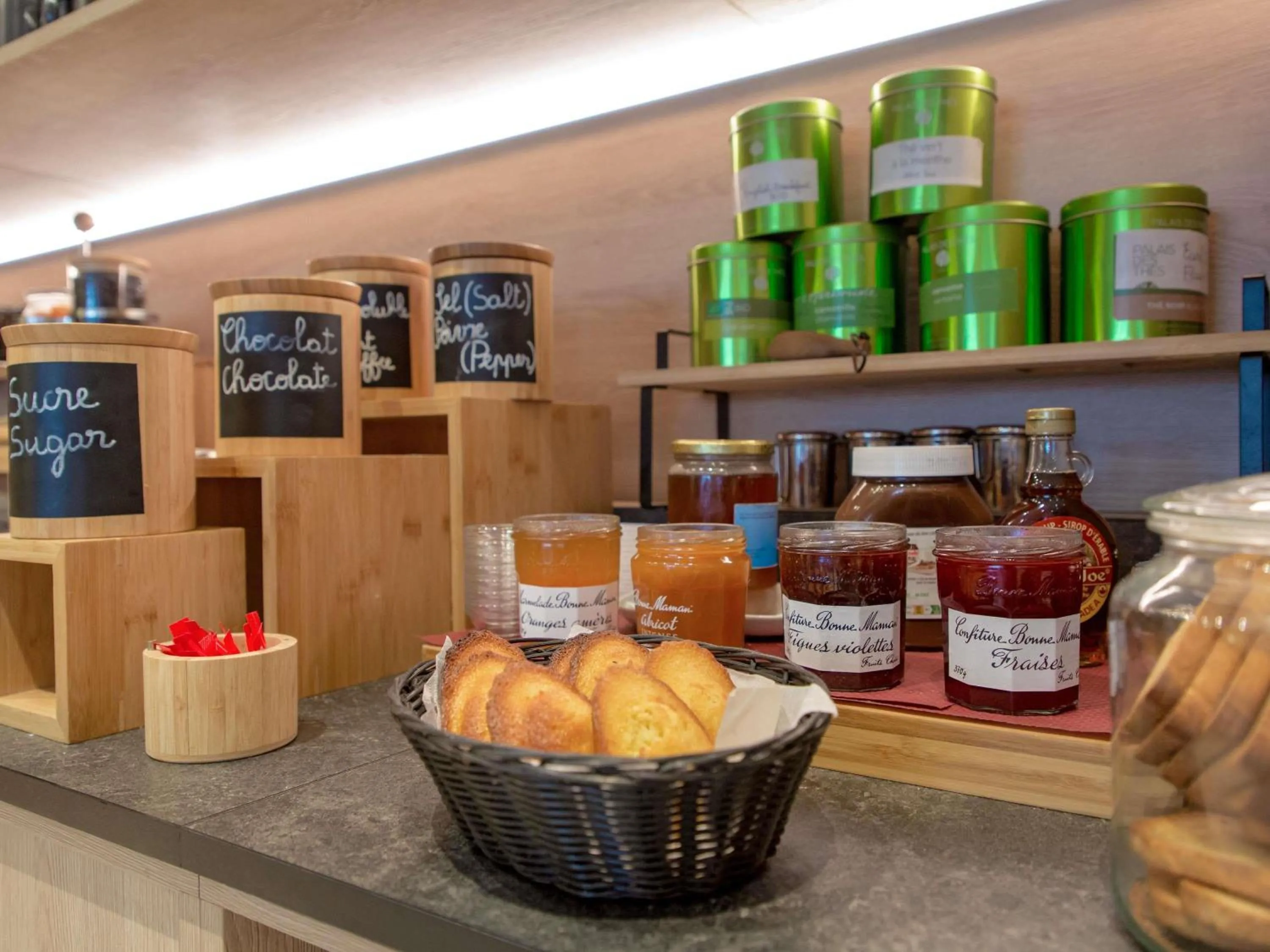 Breakfast in ibis Styles Cannes Le Cannet