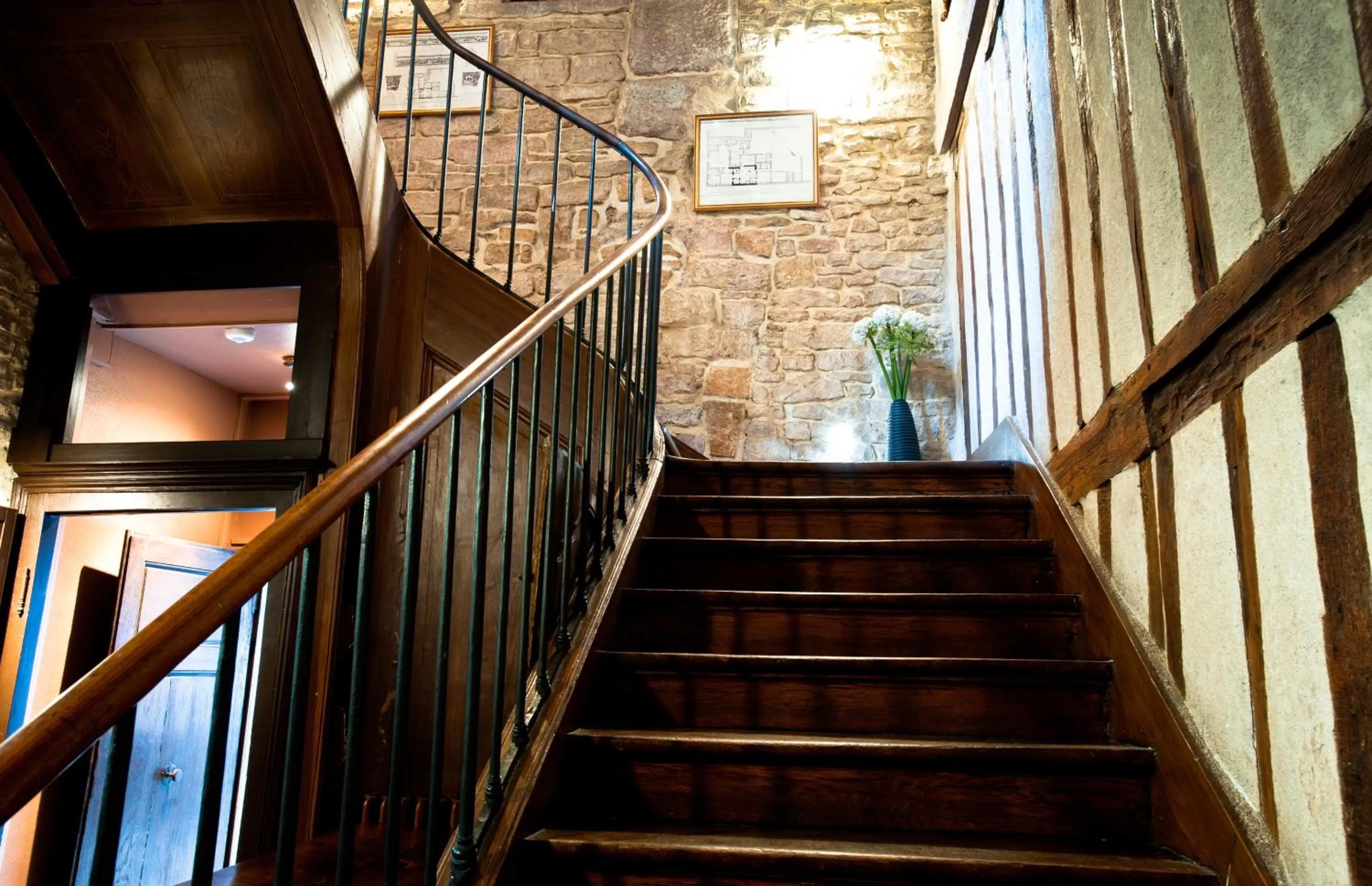 Banquet/Function facilities in Maison Philippe Le Bon Hôtel, Restaurant & Bar le 19