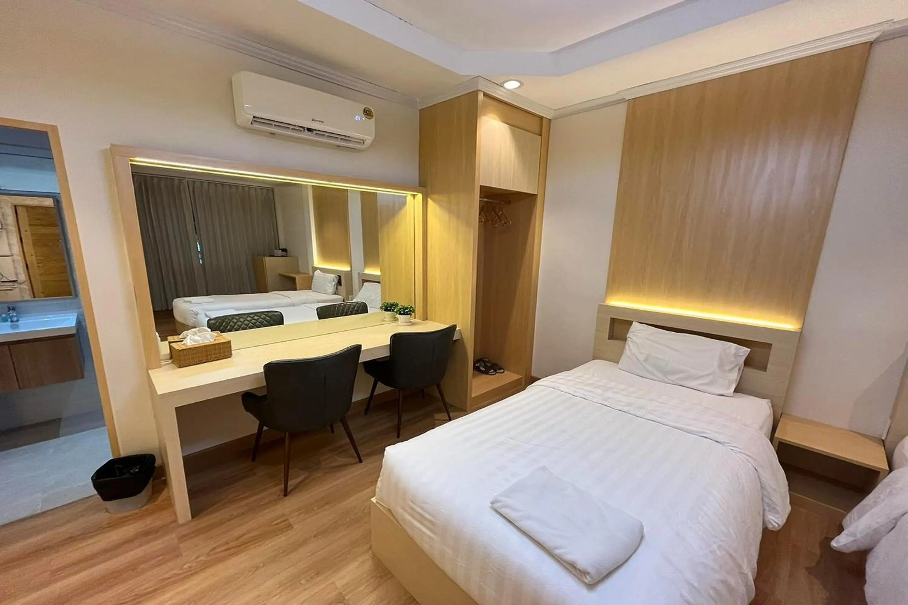 Bedroom, Bed in BB house & resort