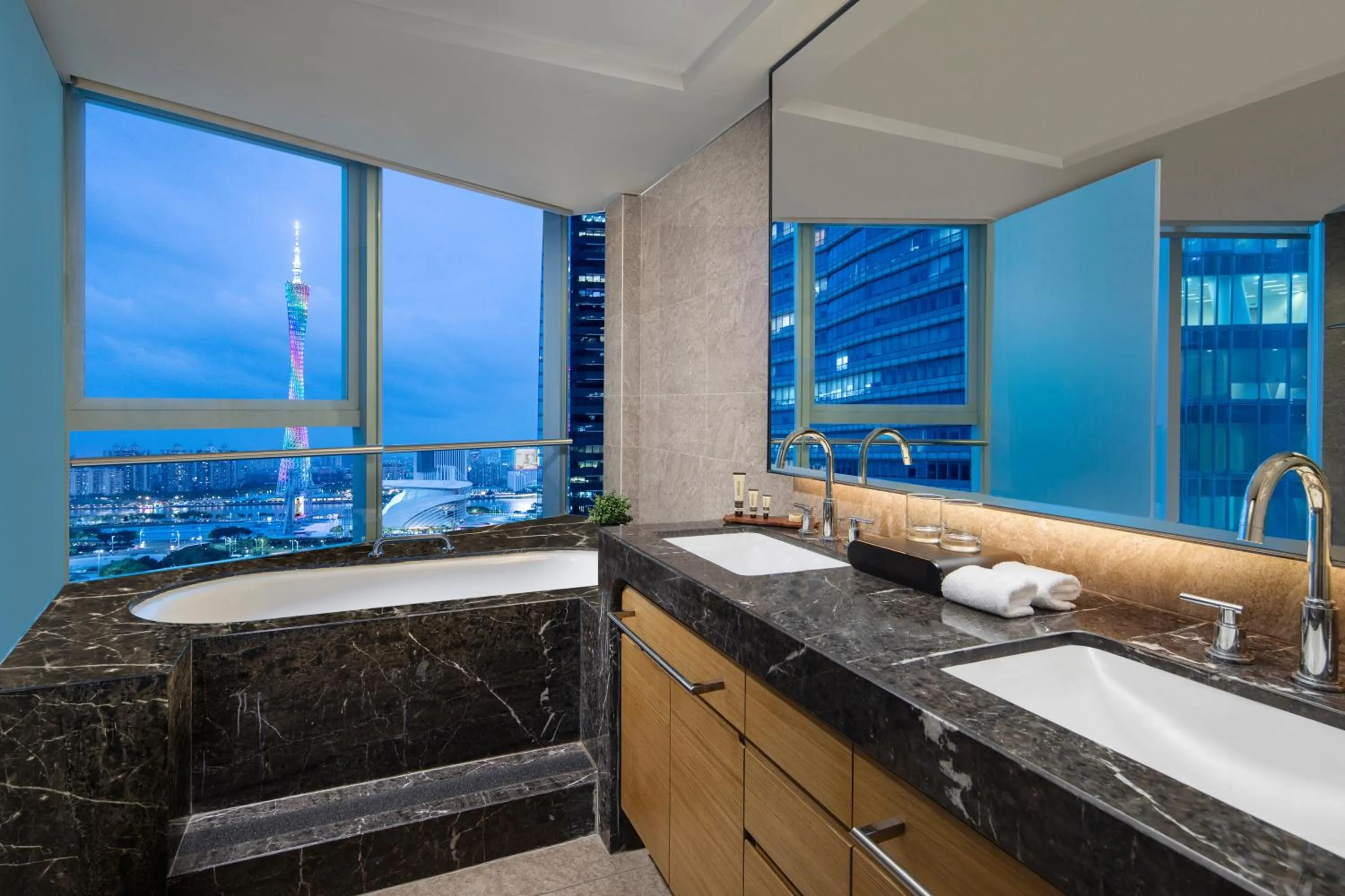 Bathroom in Ascott IFC Guangzhou - Free Shuttle Bus For Canton Fair