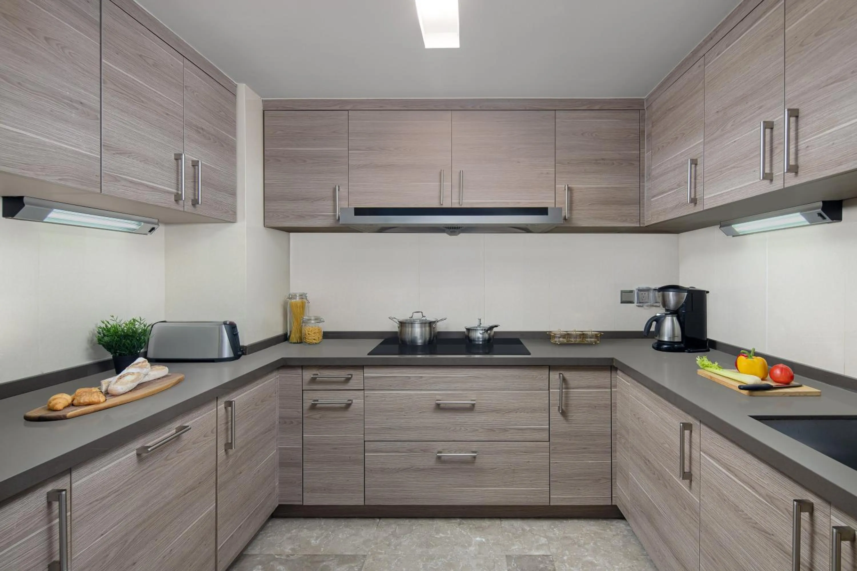 Kitchen or kitchenette in Ascott IFC Guangzhou - Free Shuttle Bus For Canton Fair