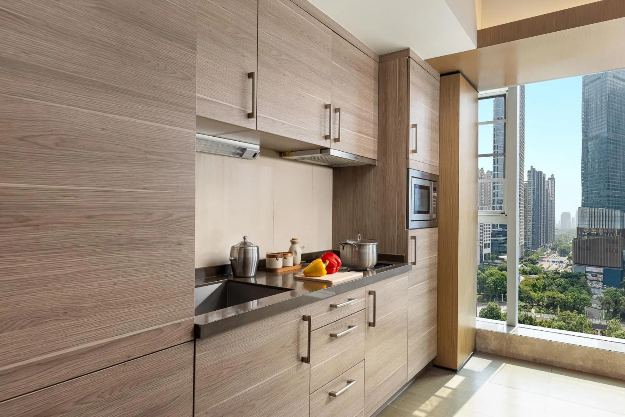 Kitchen or kitchenette in Ascott IFC Guangzhou - Free Shuttle Bus For Canton Fair