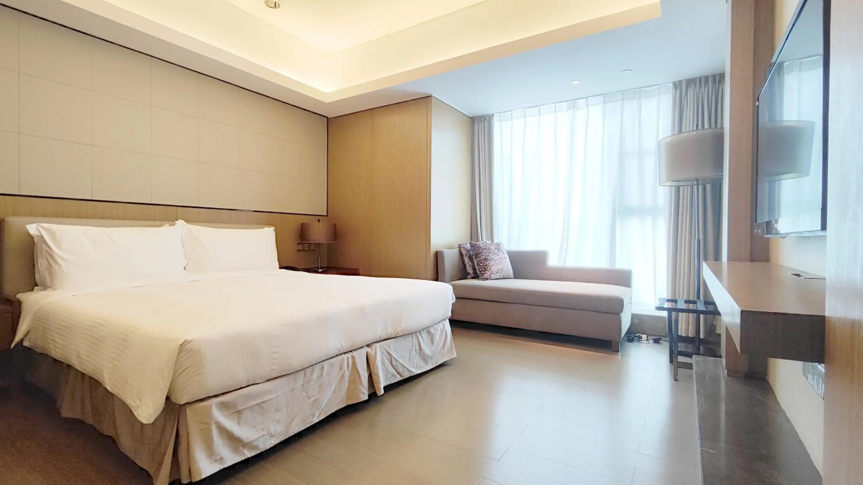 Bedroom, Bed in Ascott IFC Guangzhou - Free Shuttle Bus For Canton Fair