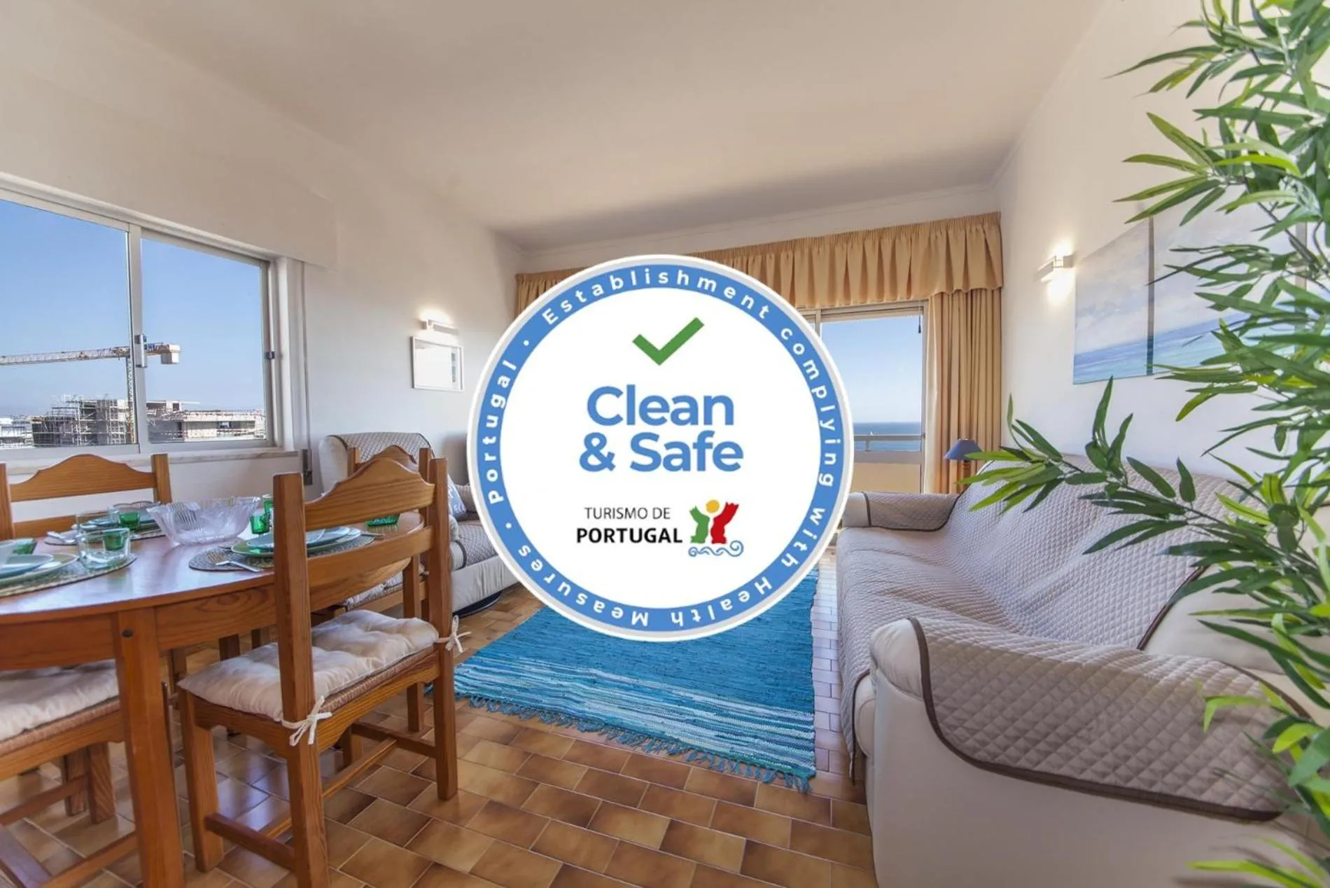 B43 - Spotless Seaview Apartment
