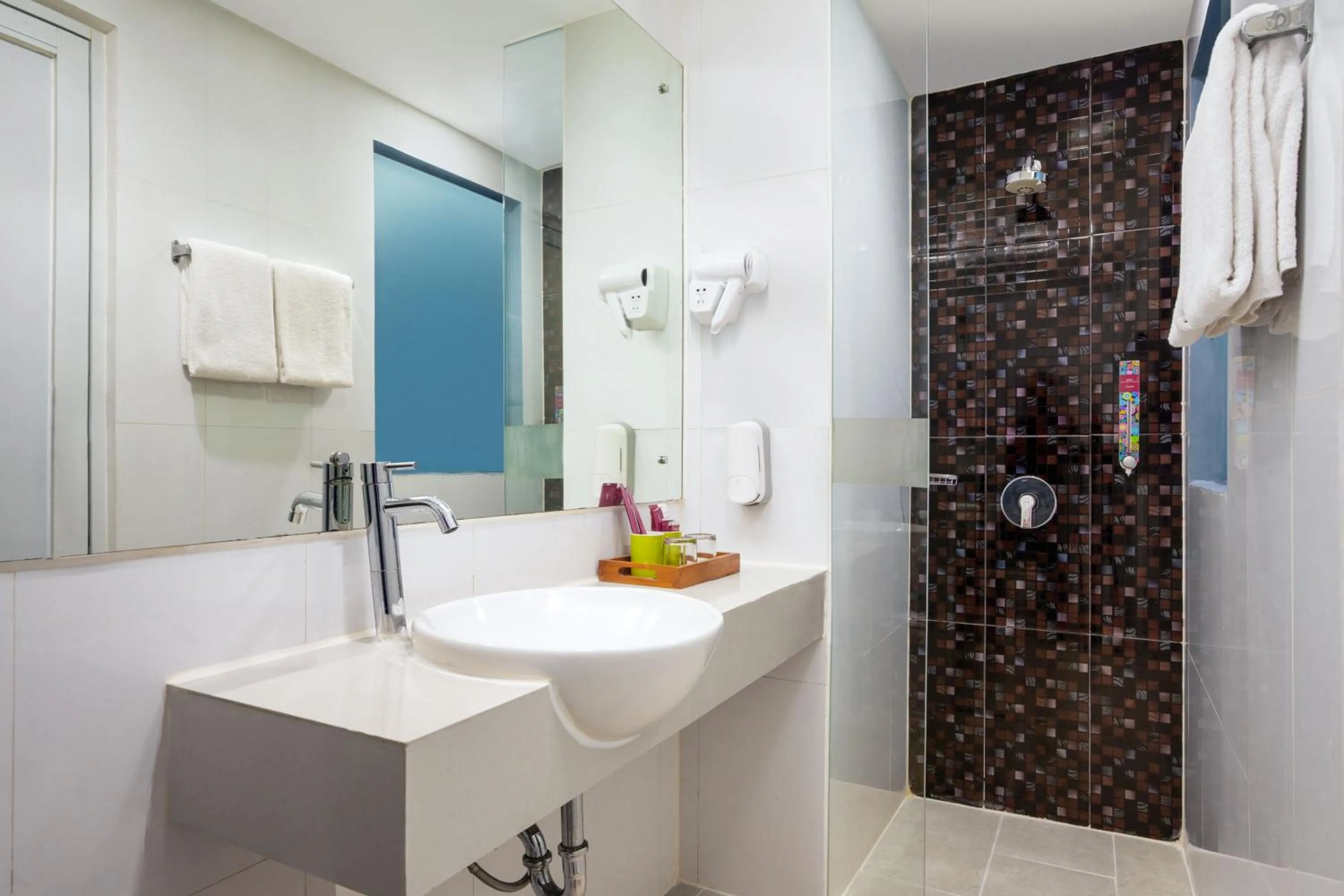 Bathroom in favehotel Kelapa Gading