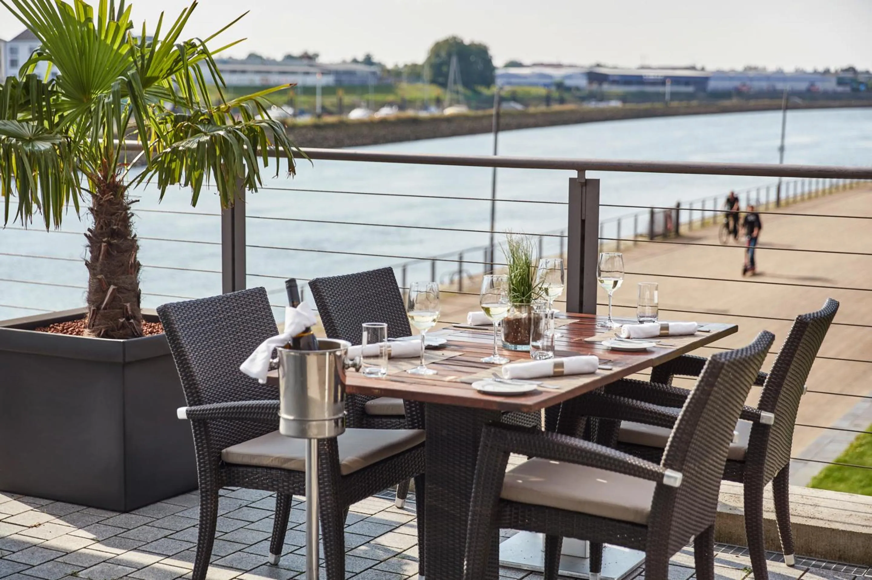 Restaurant/places to eat in Steigenberger Hotel Bremen