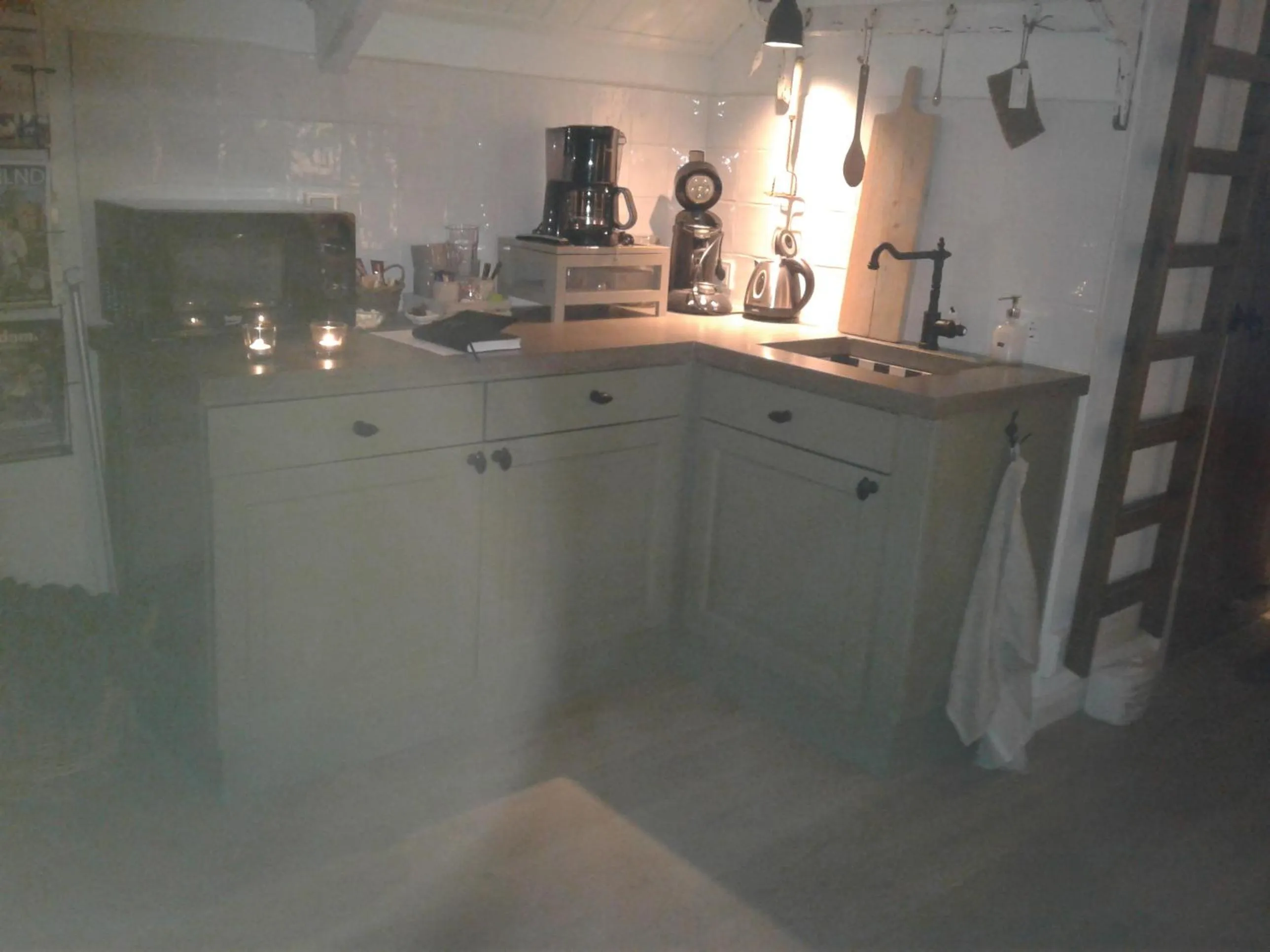 Kitchen or kitchenette in B&B de Linge