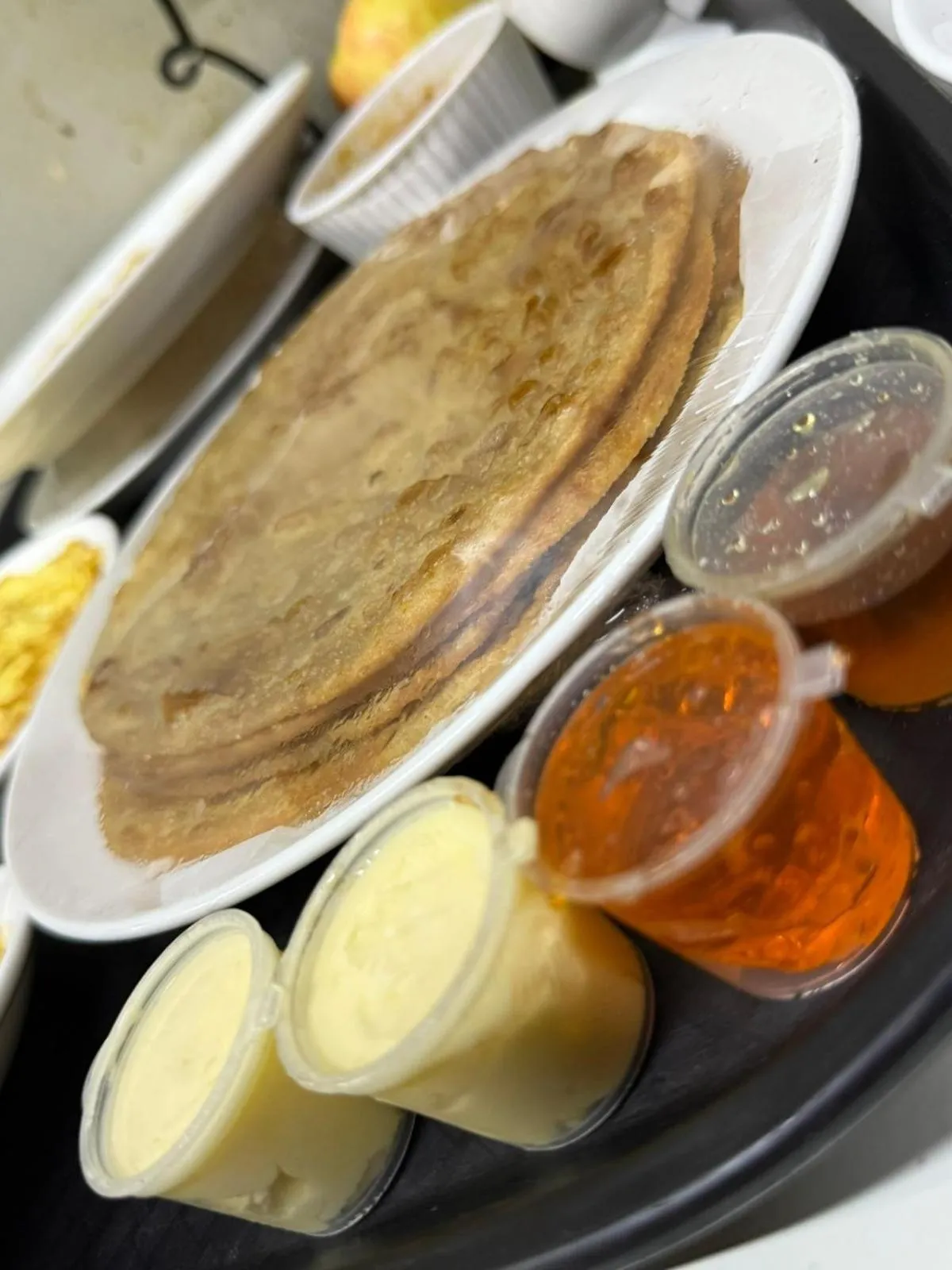 Restaurant/places to eat in Hamsun Shahrah-e-Faisal